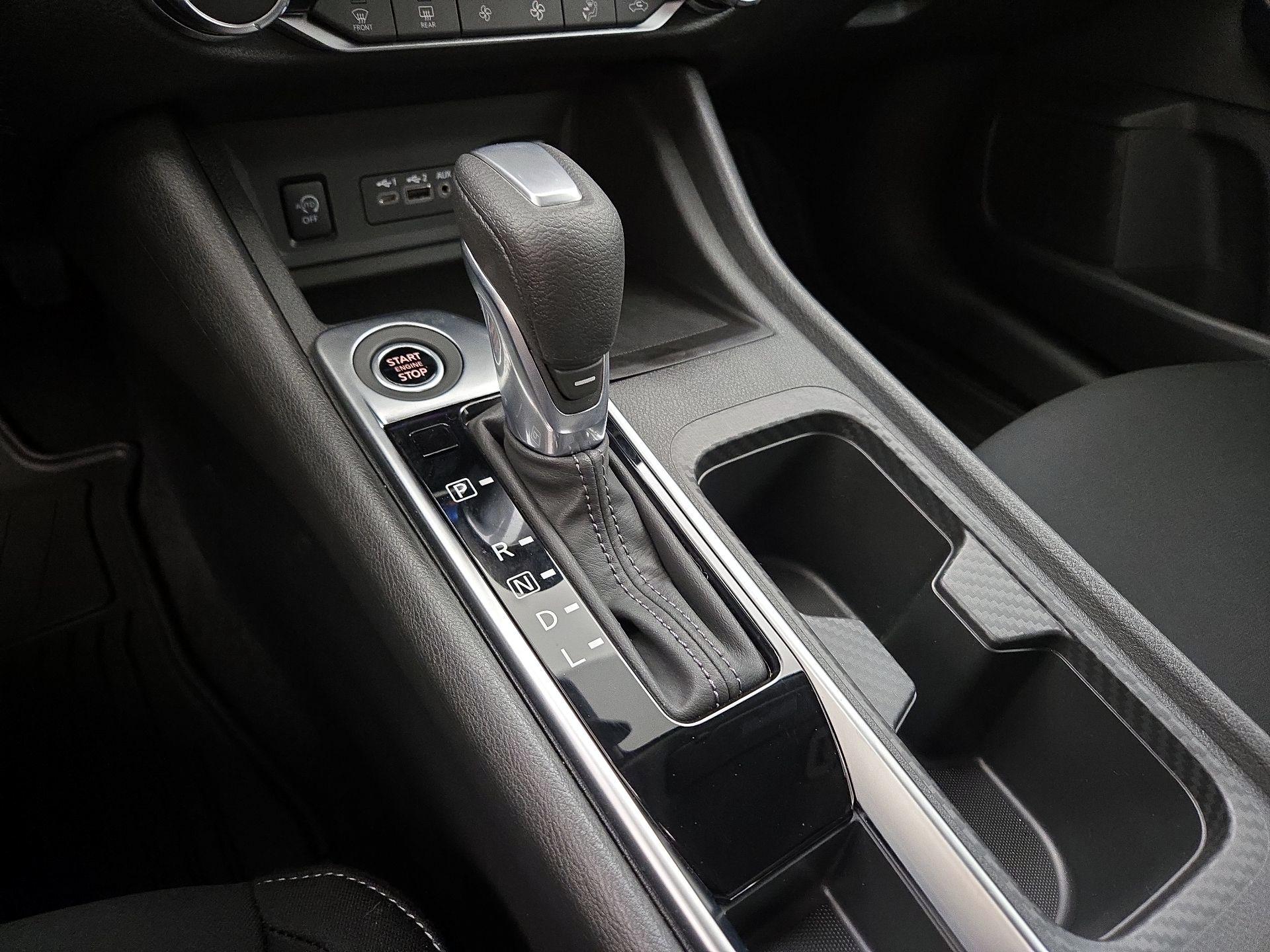 Thumbnail: 2025 Nissan Sentra - 17