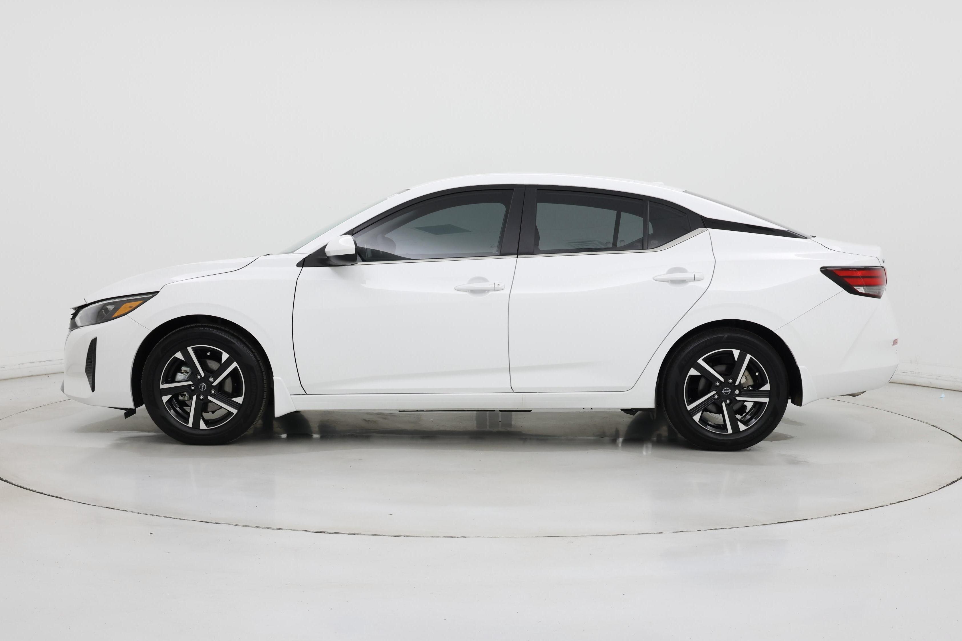 Thumbnail: 2025 Nissan Sentra - 3