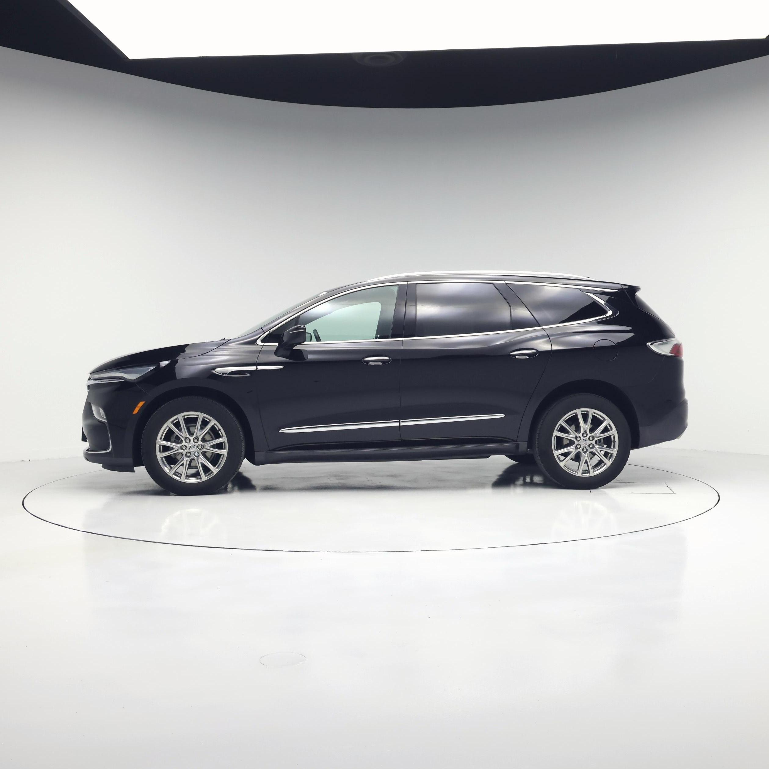 Thumbnail: 2023 Buick Enclave - 3