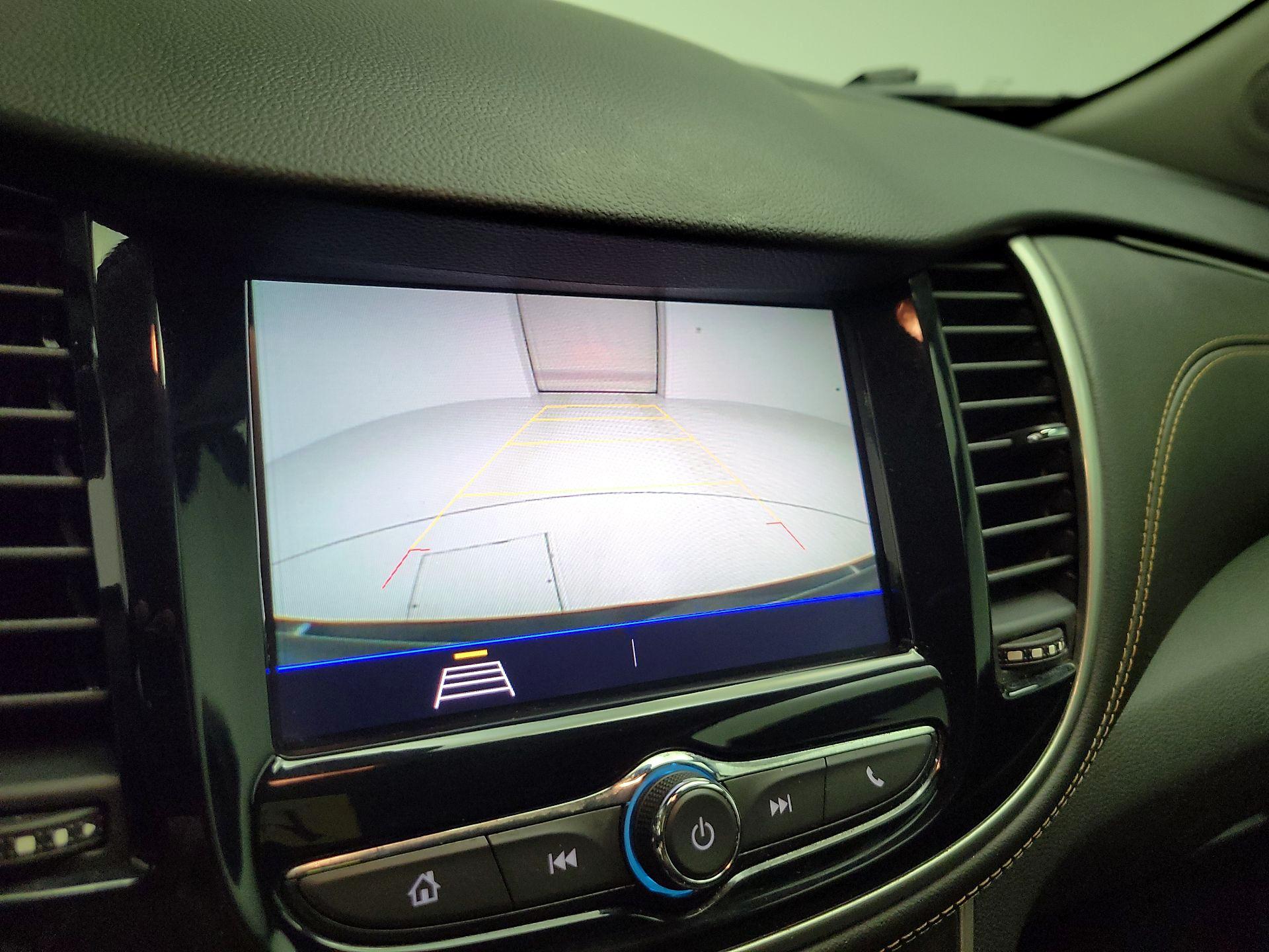 Thumbnail: 2020 Chevrolet Trax - 14