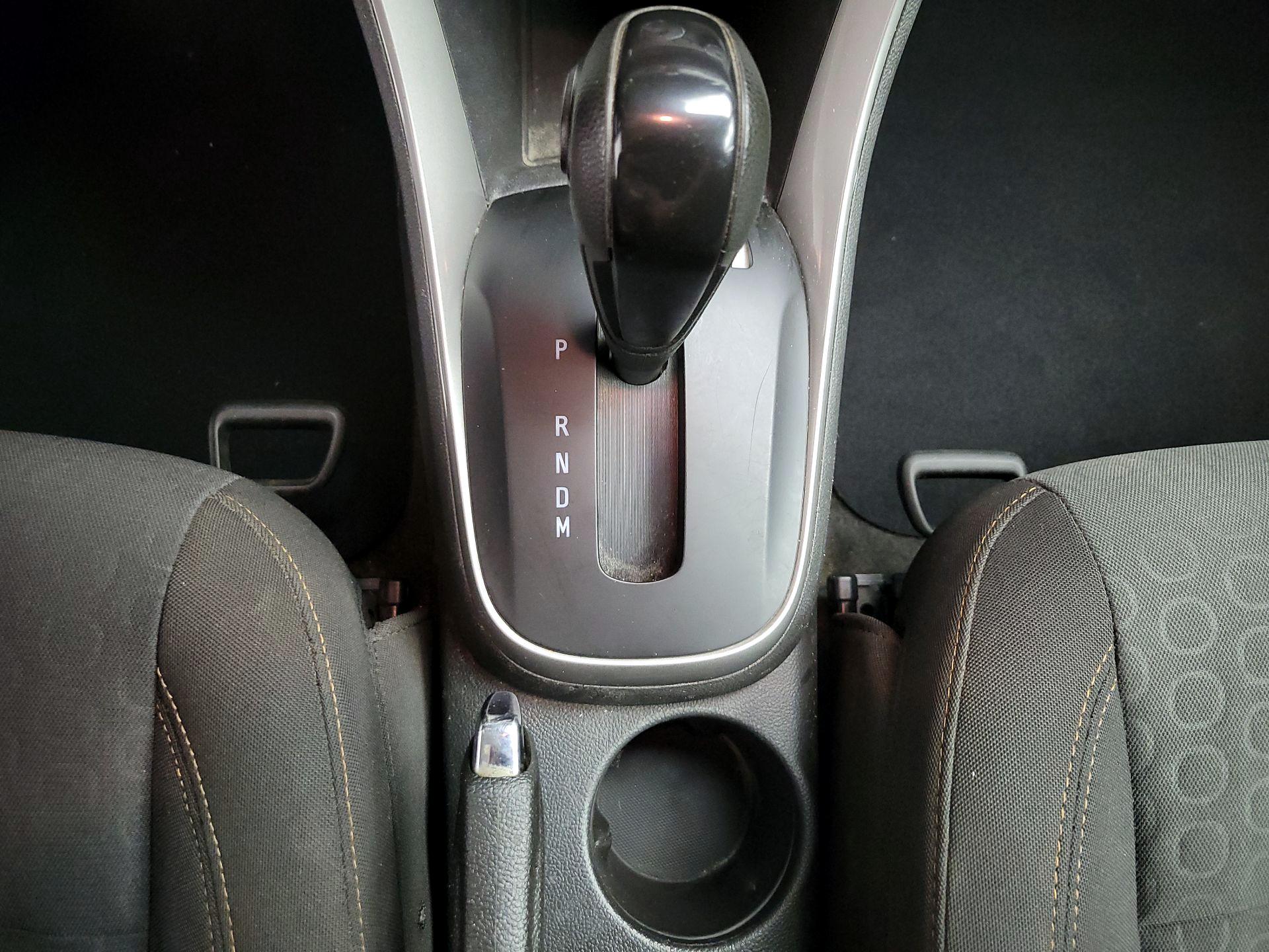 Thumbnail: 2020 Chevrolet Trax - 17