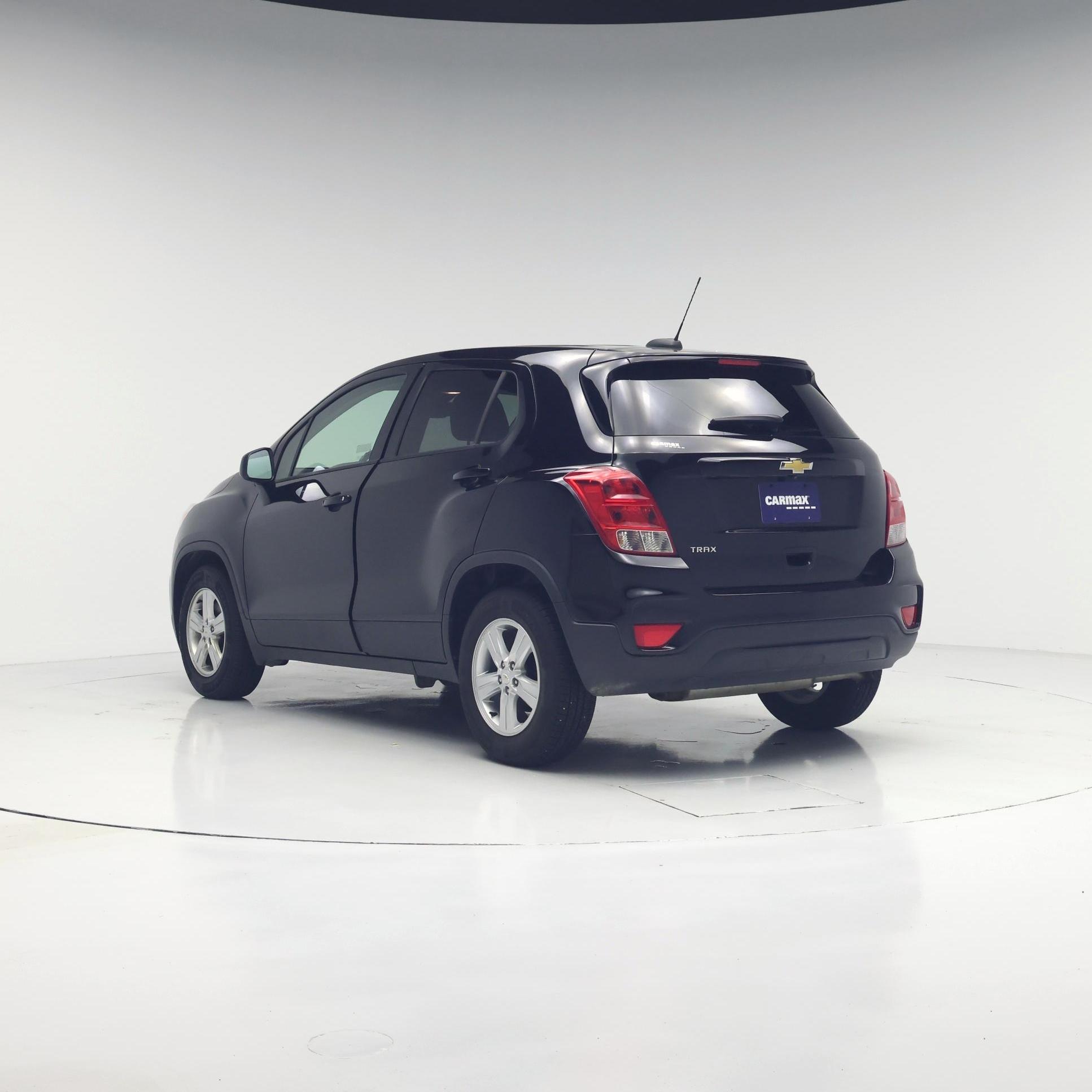 Thumbnail: 2020 Chevrolet Trax - 2