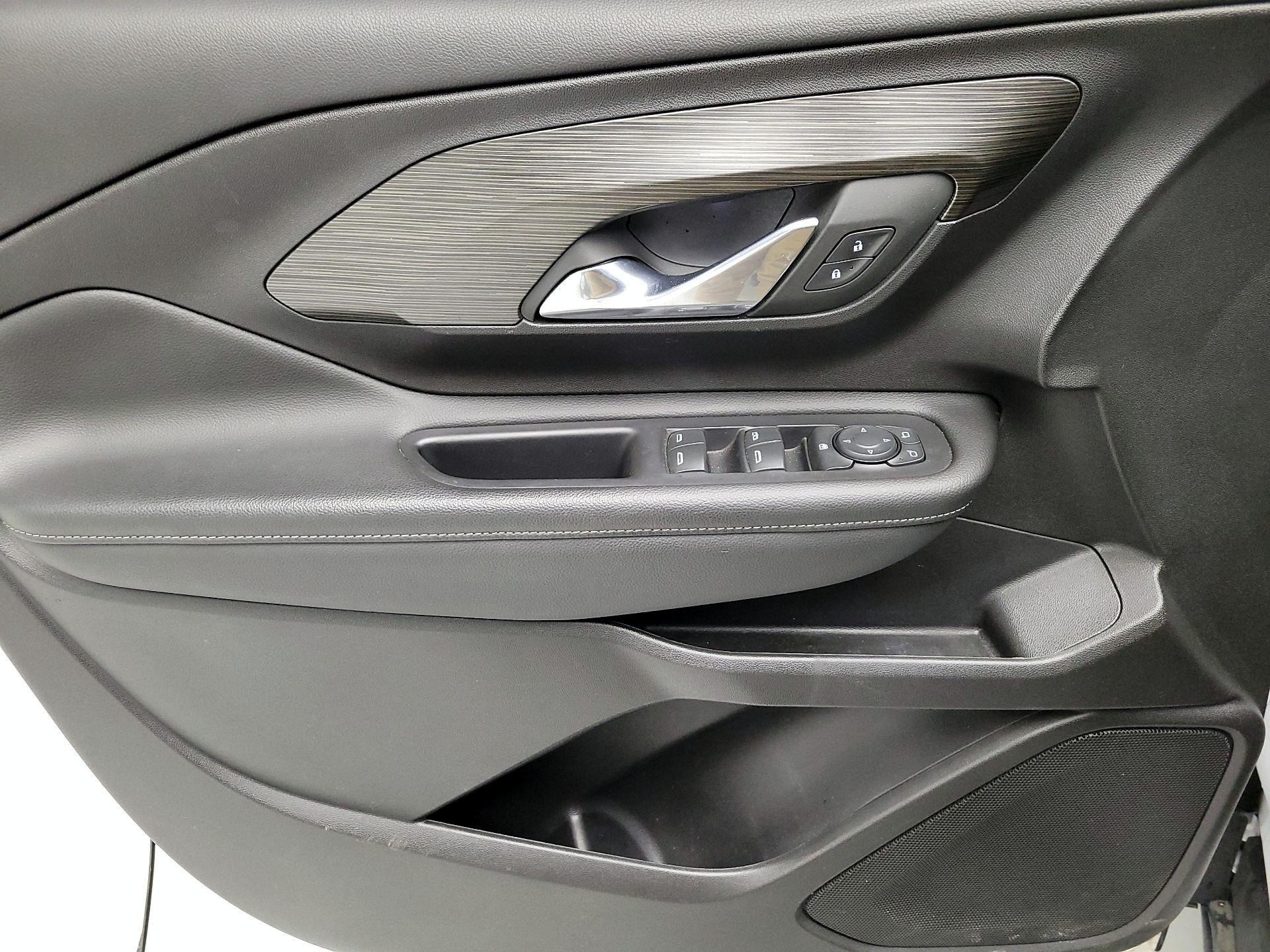 Thumbnail: 2024 GMC Terrain - 12