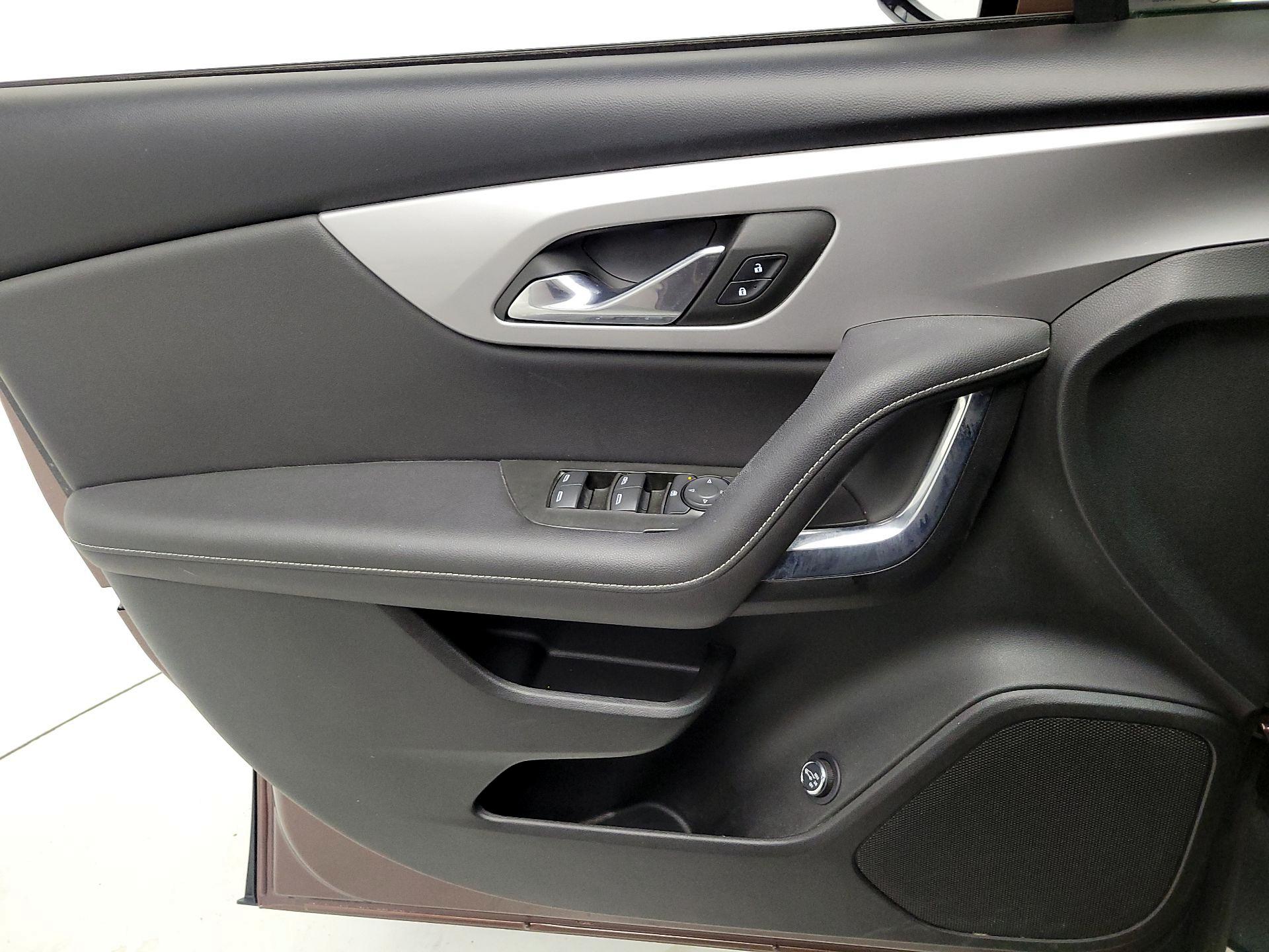 Thumbnail: 2023 Chevrolet Blazer - 12