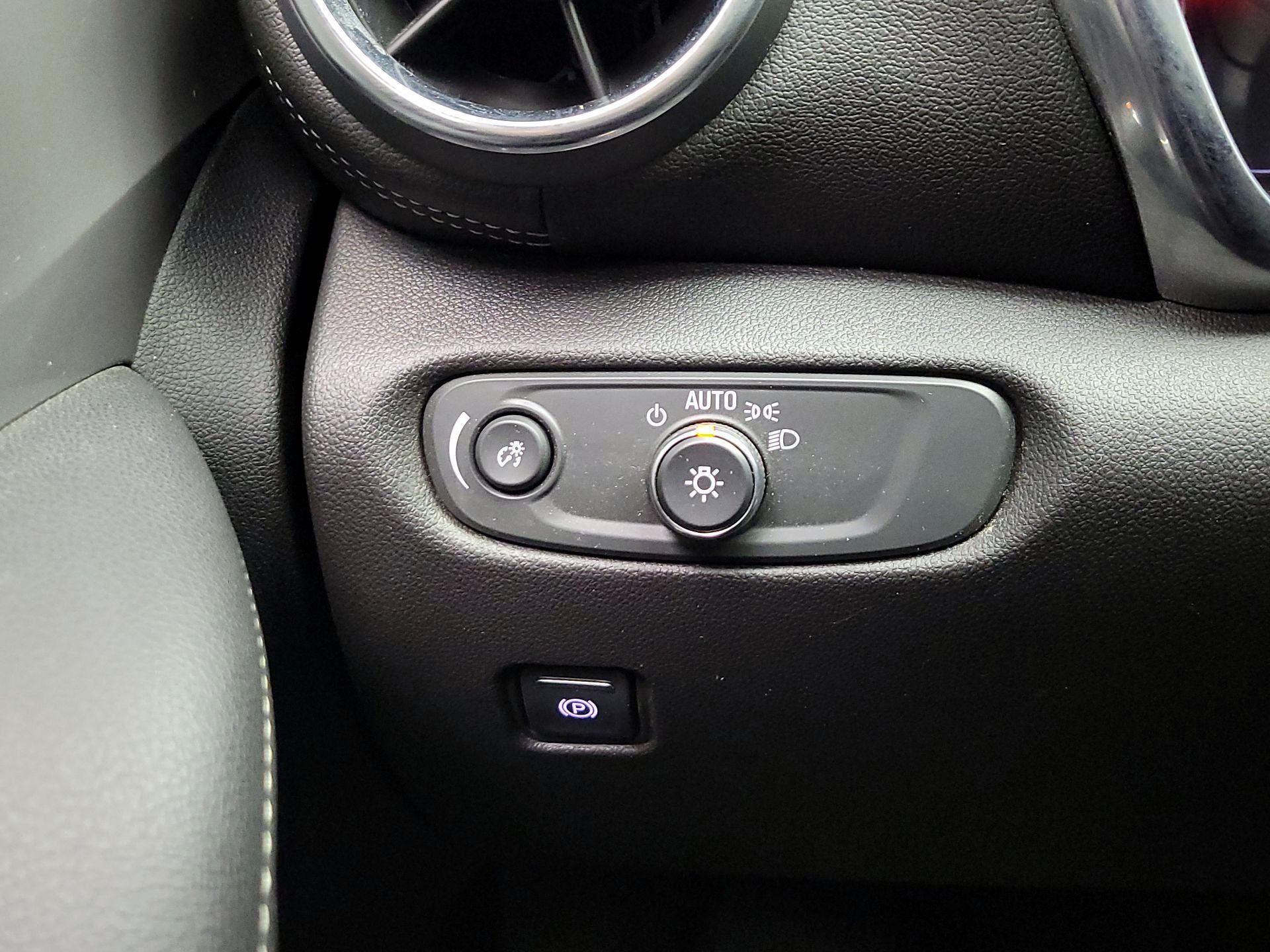 Thumbnail: 2023 Chevrolet Blazer - 13