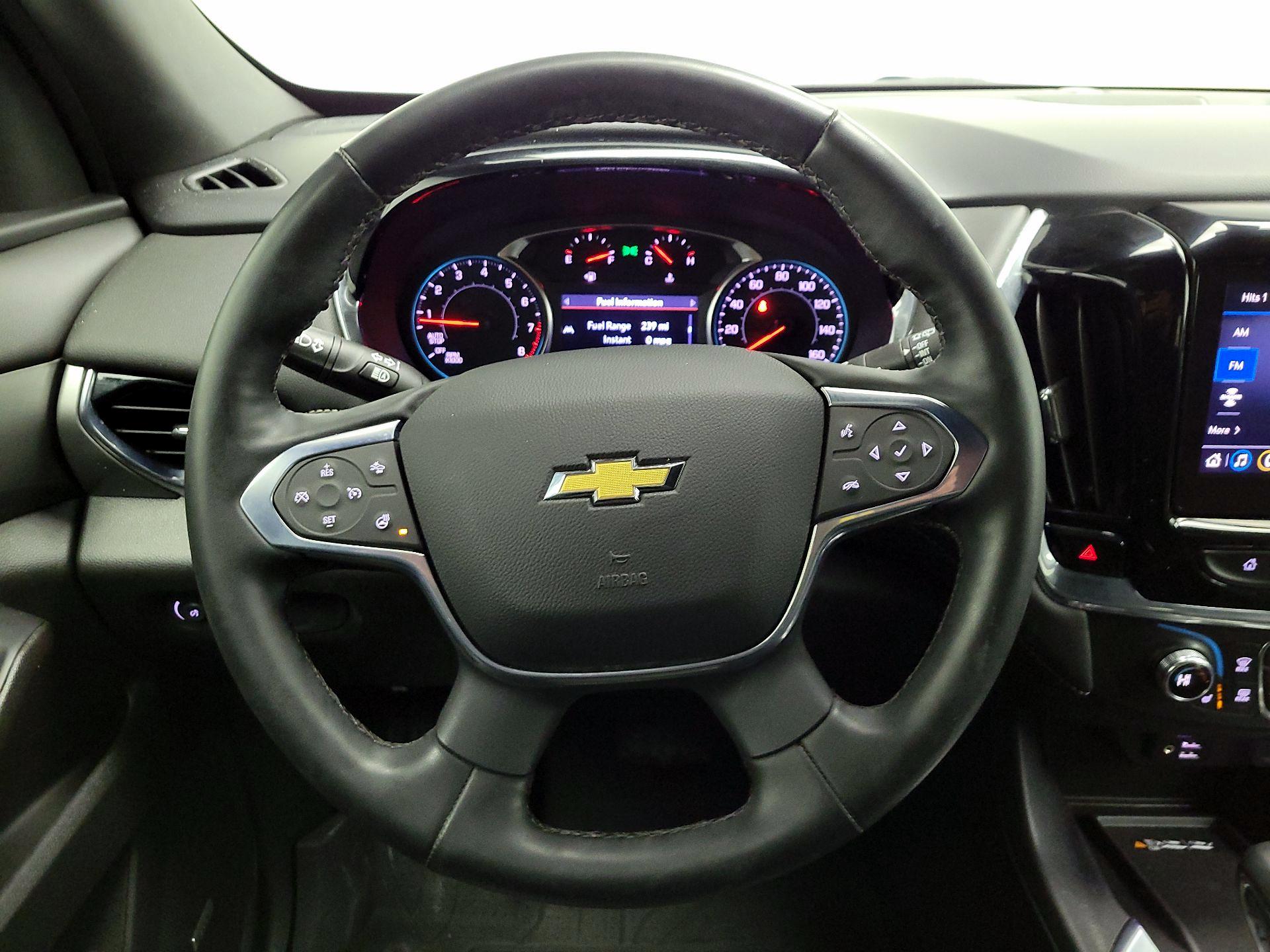 Thumbnail: 2023 Chevrolet Traverse - 10