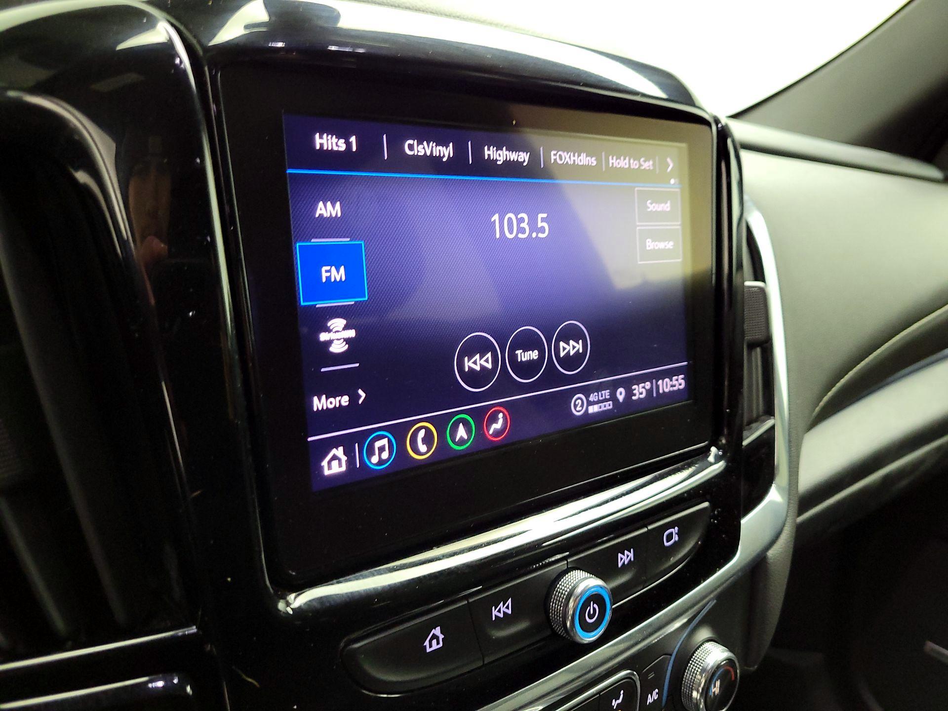 Thumbnail: 2023 Chevrolet Traverse - 13