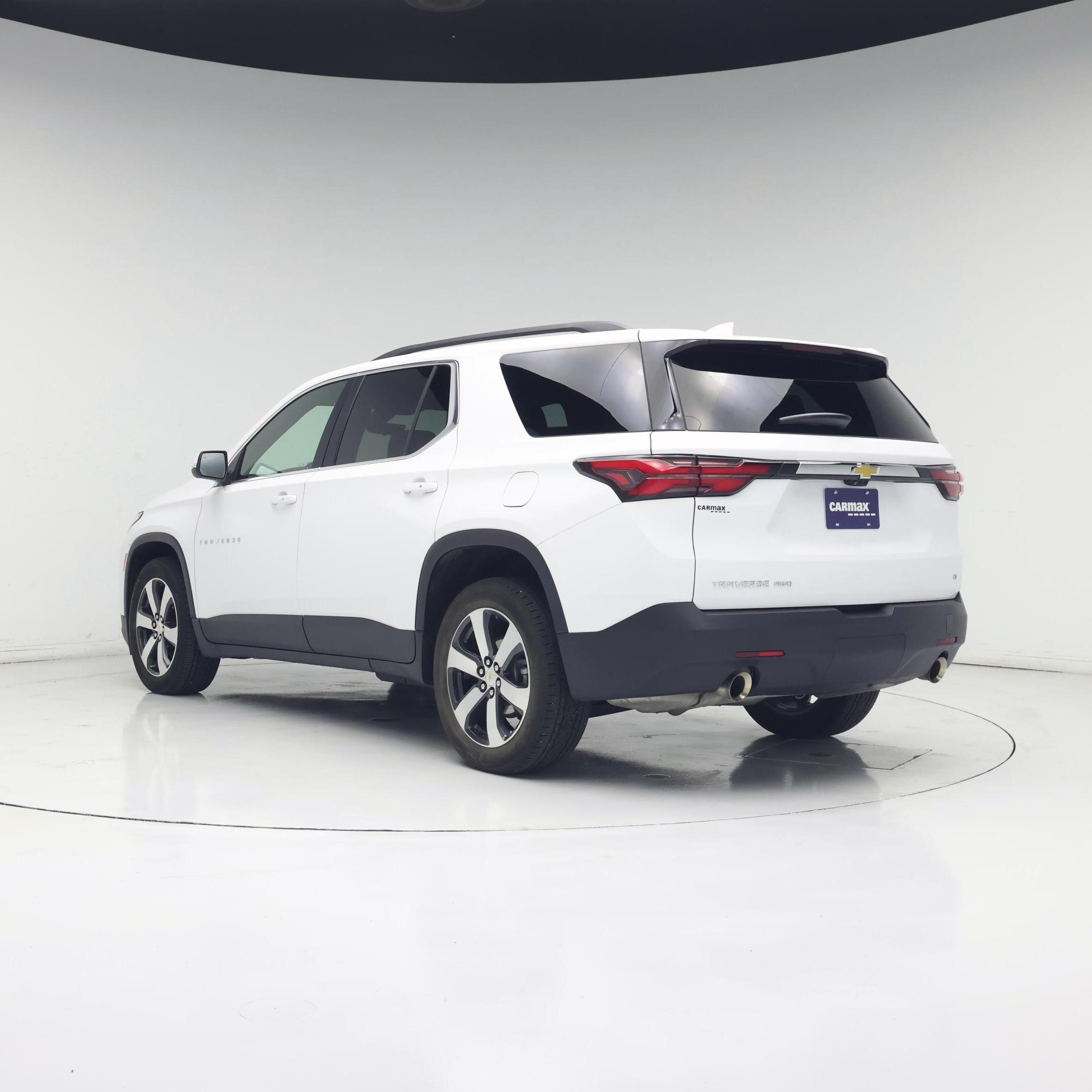 Thumbnail: 2023 Chevrolet Traverse - 2