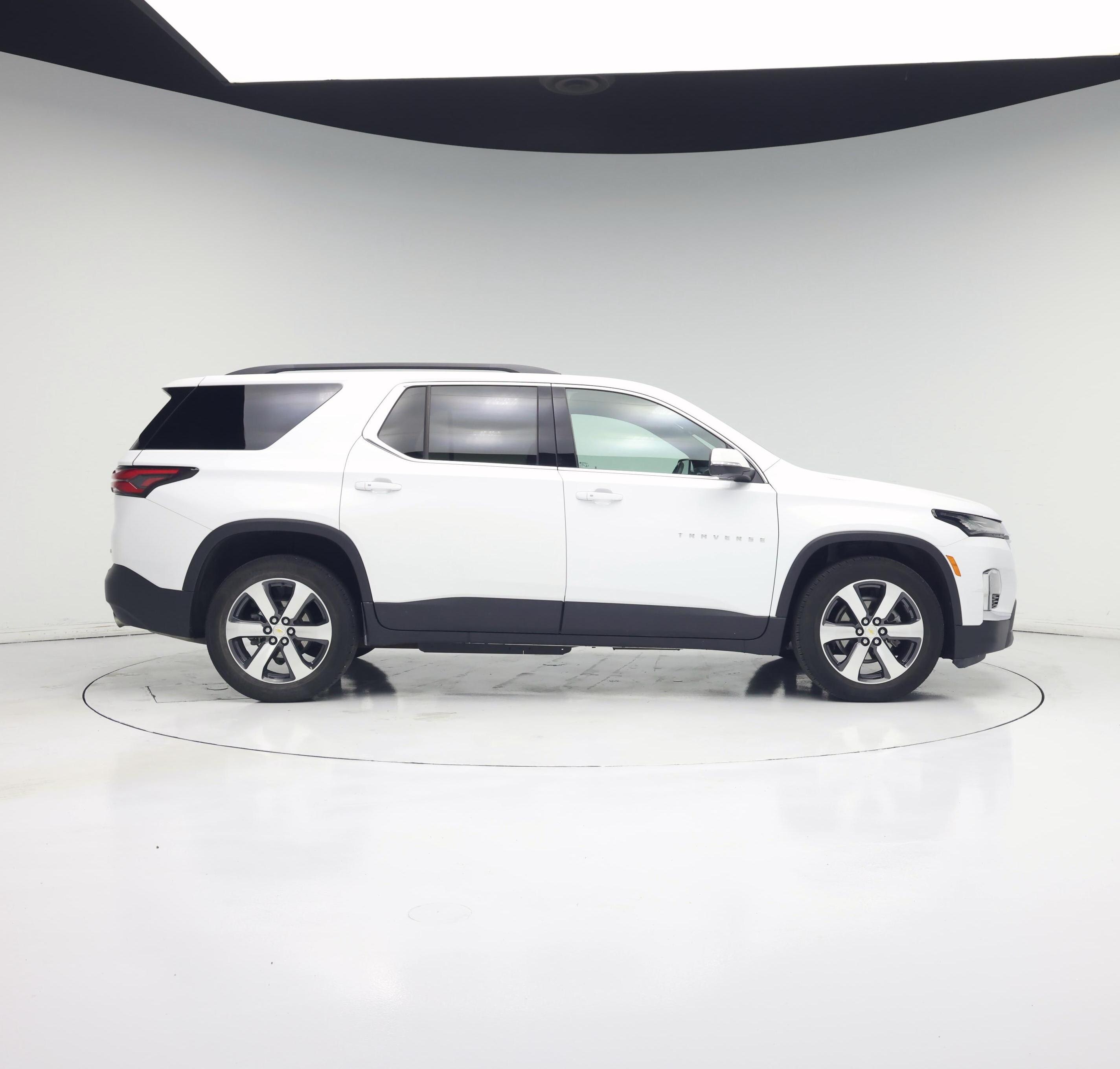 Thumbnail: 2023 Chevrolet Traverse - 7