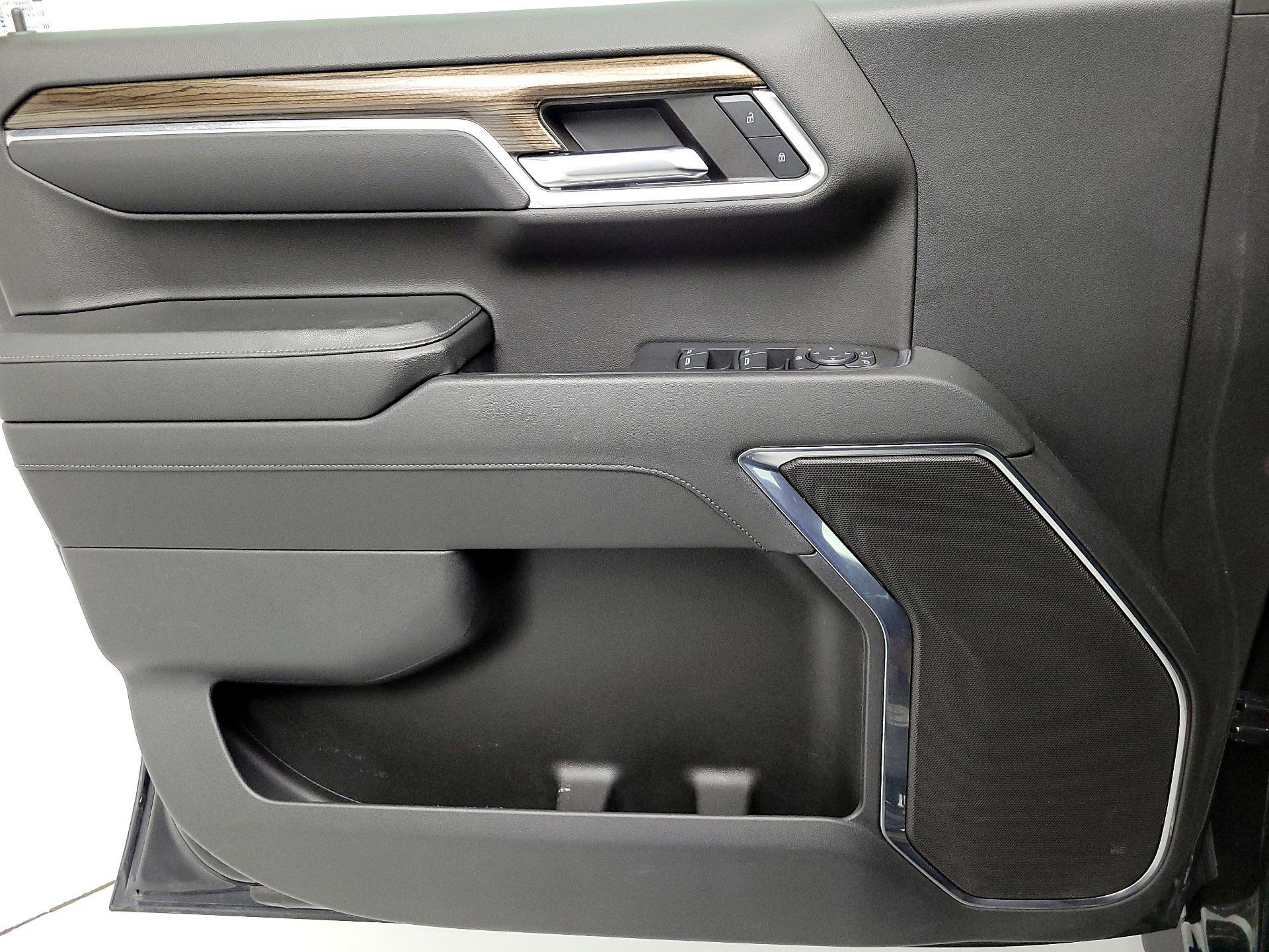 Thumbnail: 2023 Chevrolet Silverado 1500 - 12