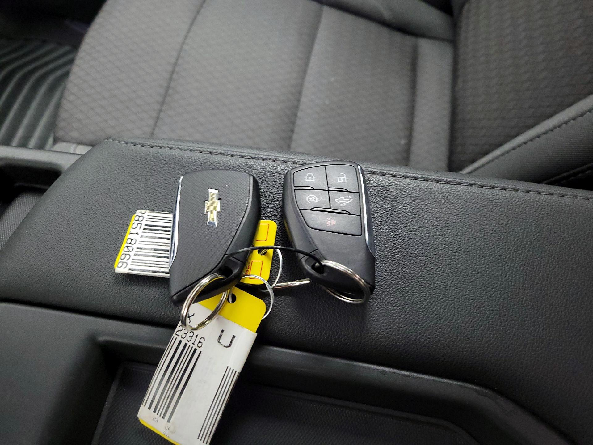 Thumbnail: 2023 Chevrolet Silverado 1500 - 18