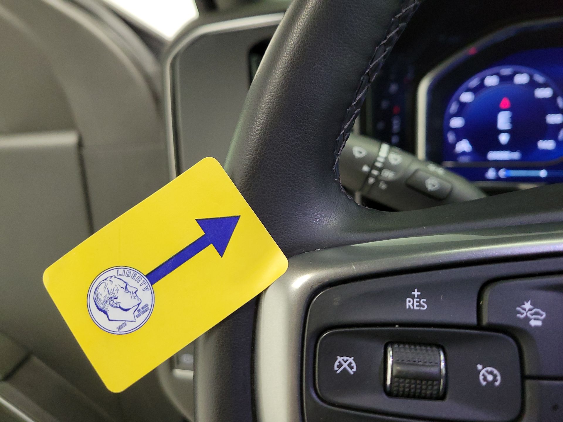 Thumbnail: 2023 Chevrolet Silverado 1500 - 19