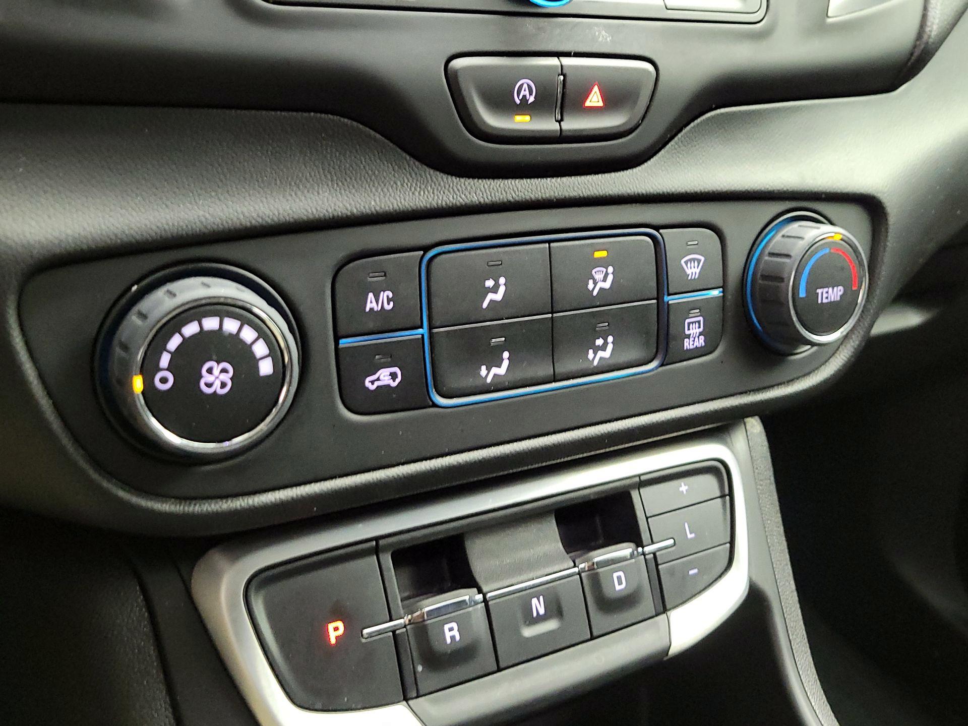 Thumbnail: 2024 GMC Terrain - 16