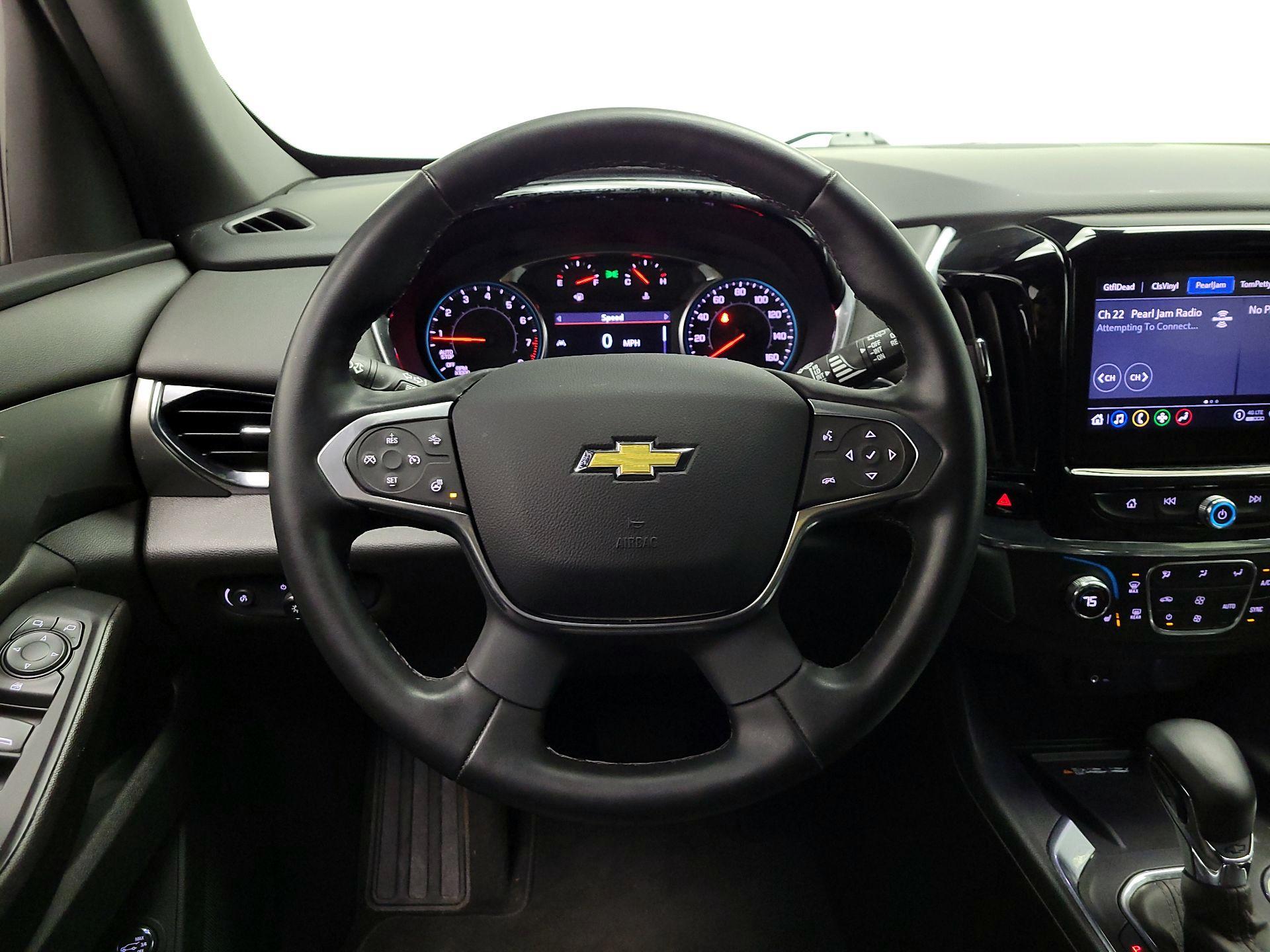 Thumbnail: 2023 Chevrolet Traverse - 10