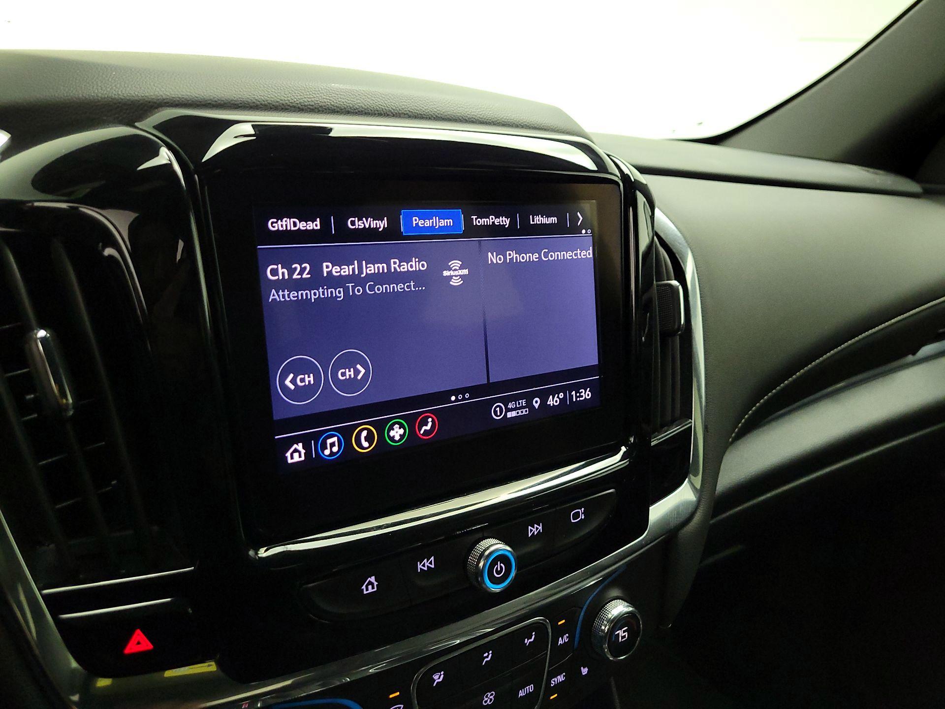 Thumbnail: 2023 Chevrolet Traverse - 14