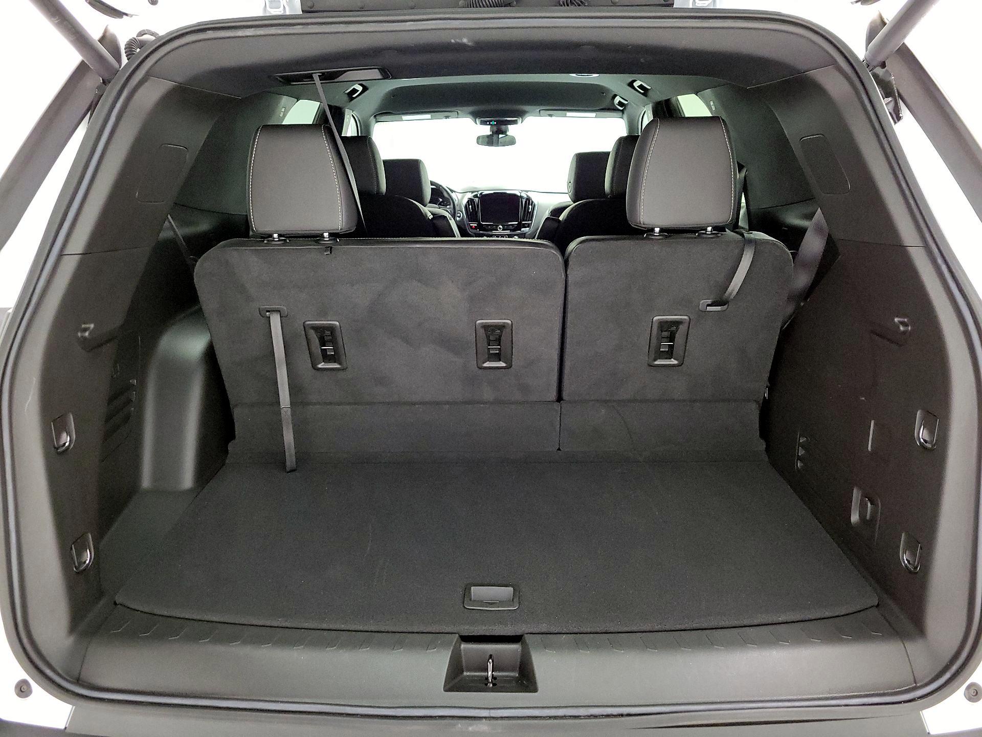 Thumbnail: 2023 Chevrolet Traverse - 20