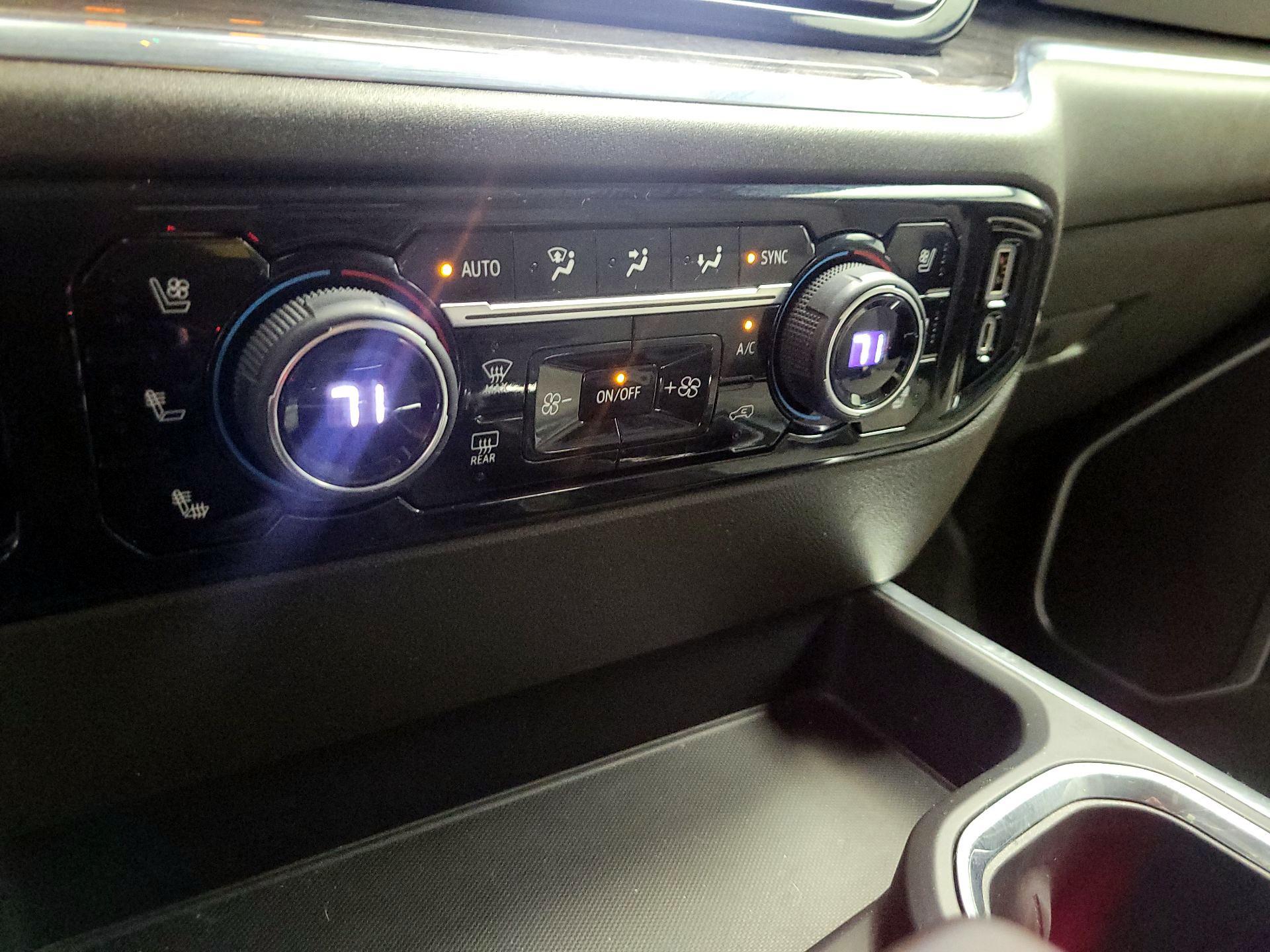 Thumbnail: 2023 Chevrolet Silverado 1500 - 14