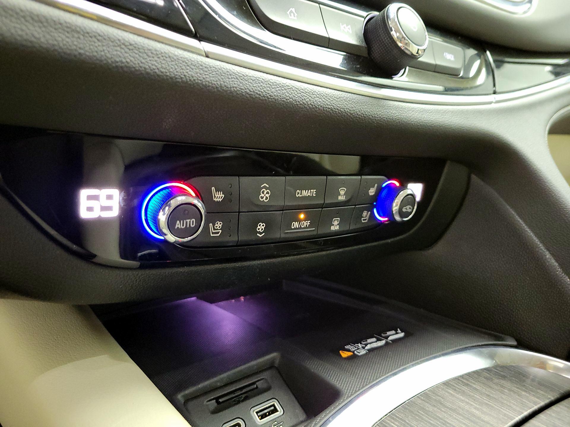 Thumbnail: 2022 Buick Enclave - 14