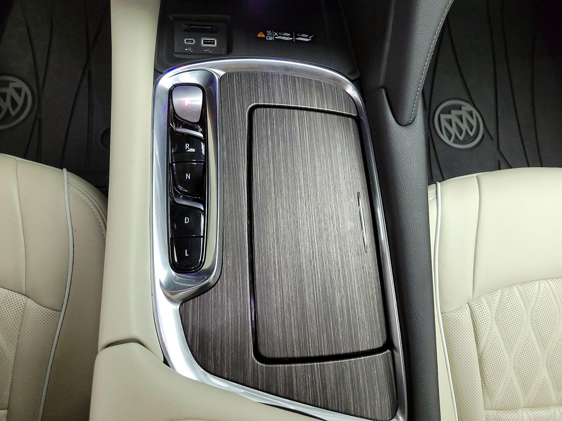 Thumbnail: 2022 Buick Enclave - 15