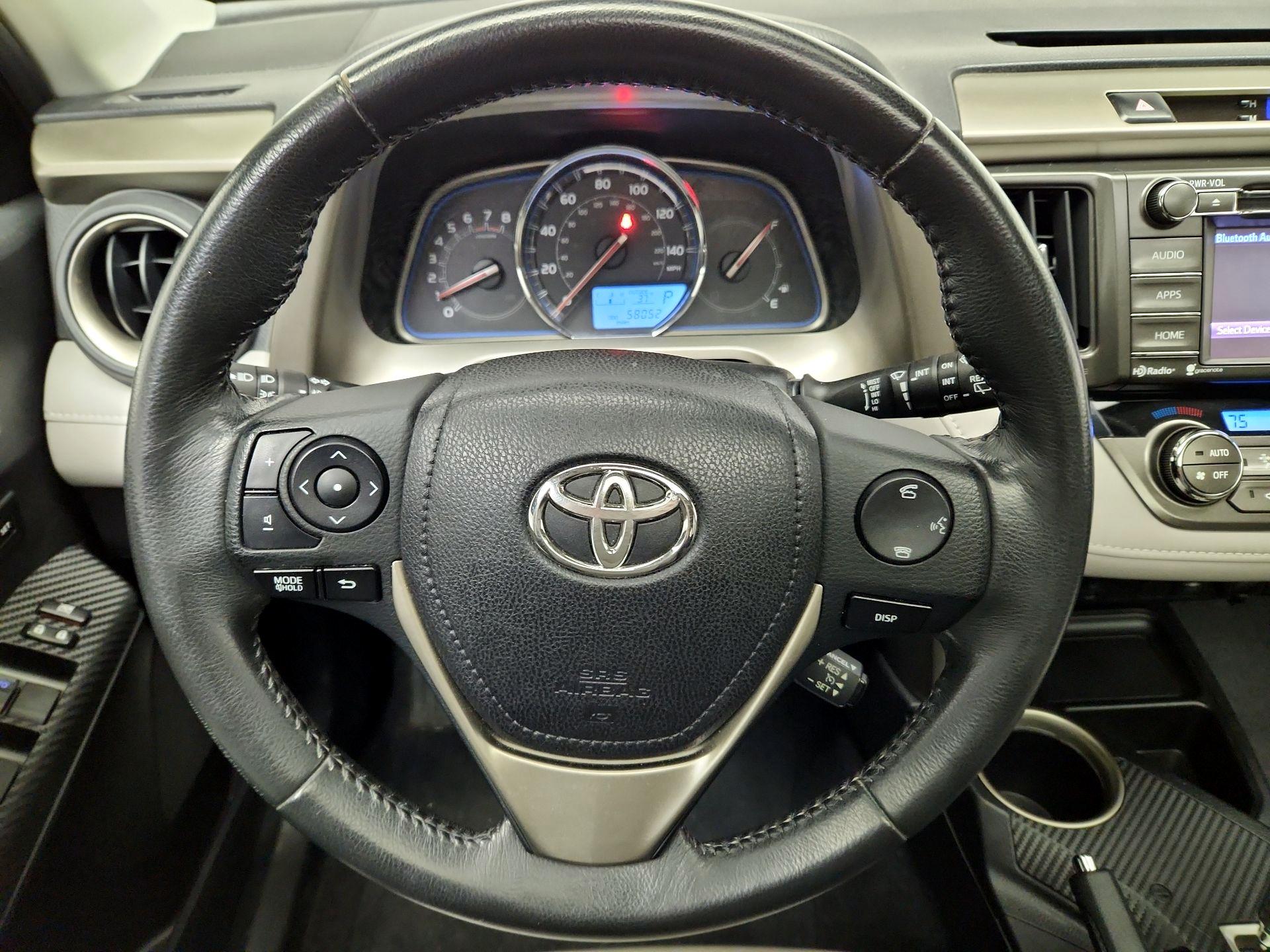 Thumbnail: 2014 Toyota RAV4 - 10