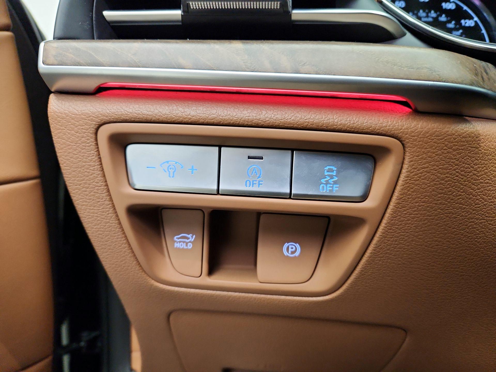 Thumbnail: 2022 Genesis G80 - 13