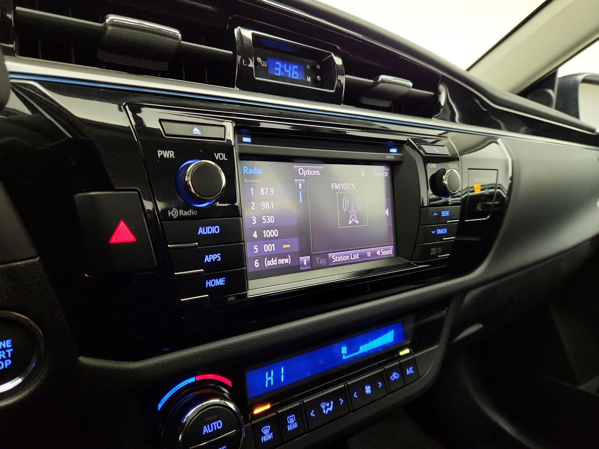 Thumbnail: 2014 Toyota Corolla - 16