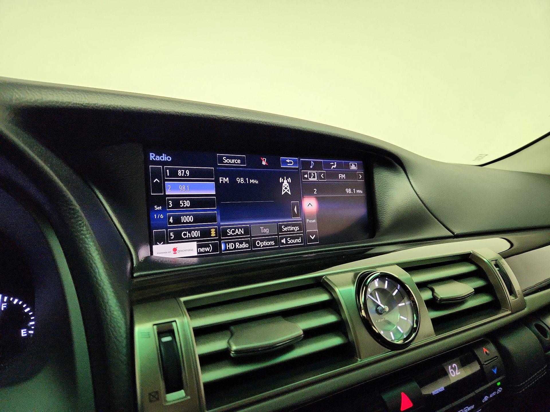 Thumbnail: 2015 Lexus LS - 16