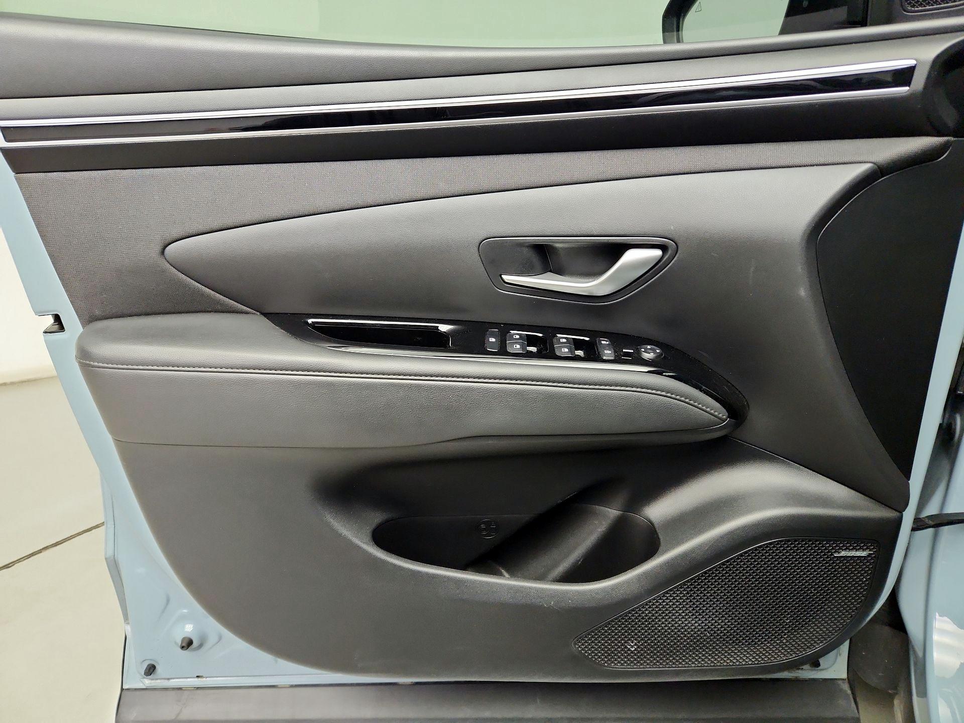 Thumbnail: 2022 Hyundai Santa Cruz - 12