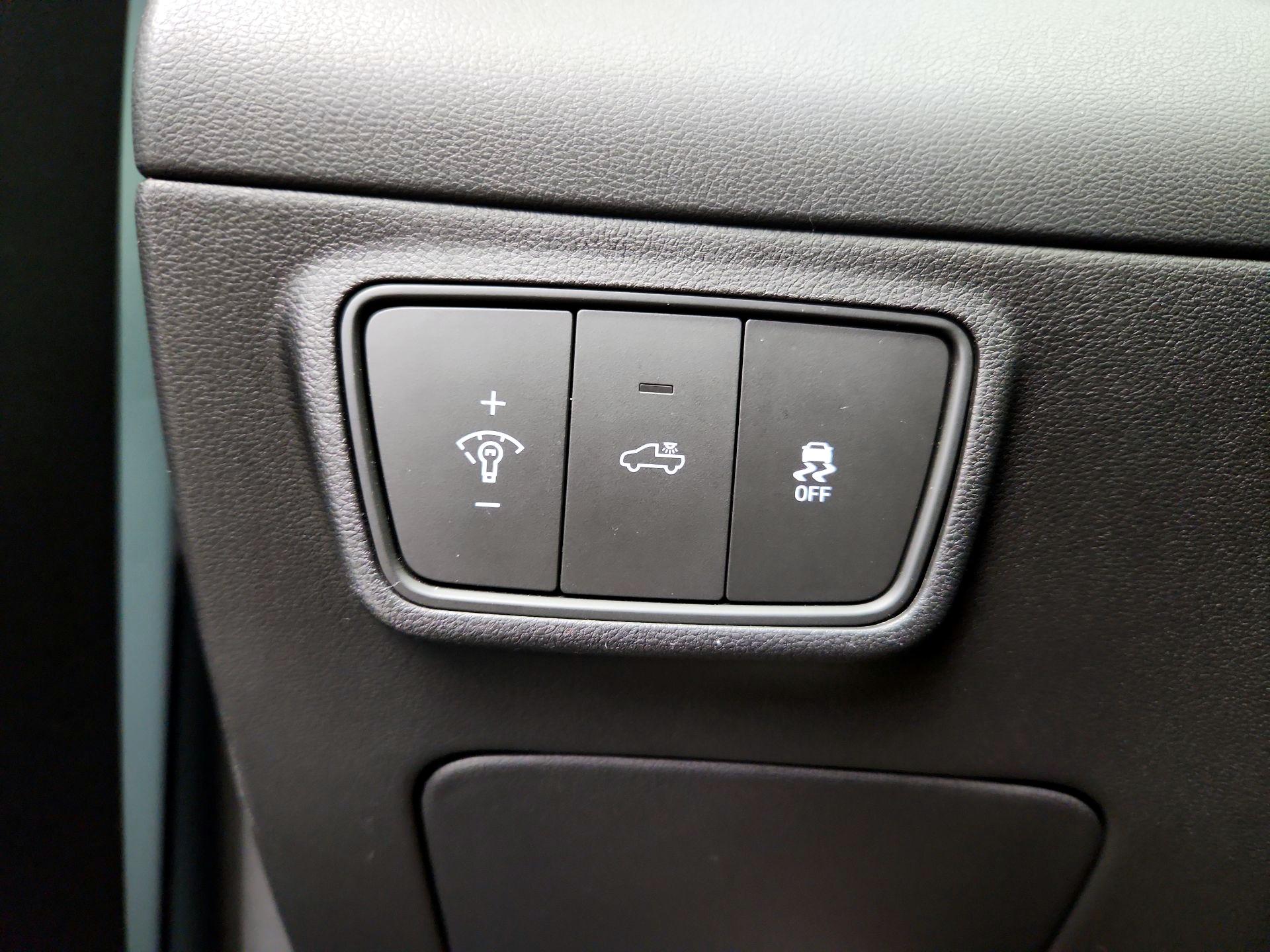 Thumbnail: 2022 Hyundai Santa Cruz - 13