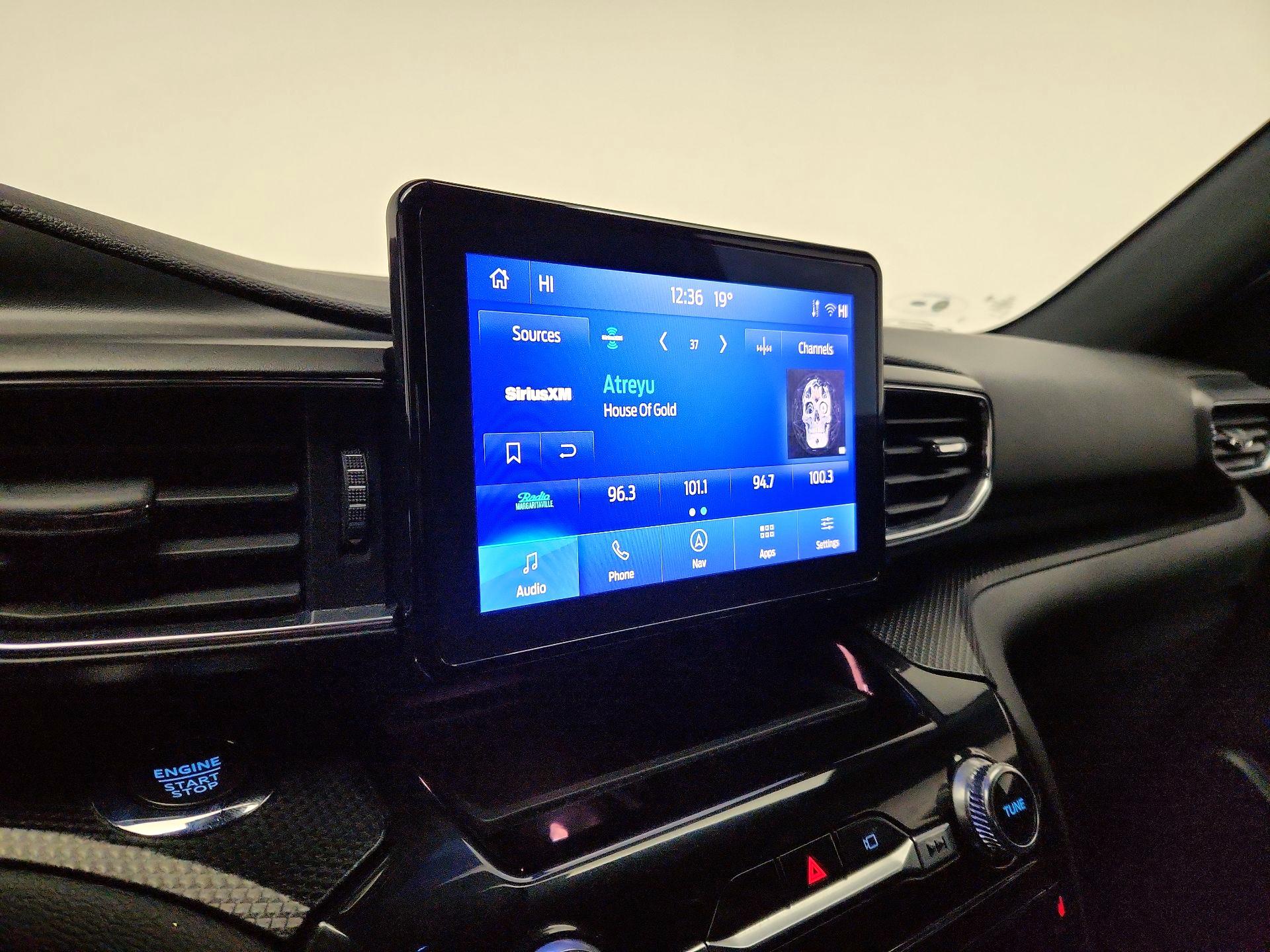 Thumbnail: 2022 Ford Explorer - 16