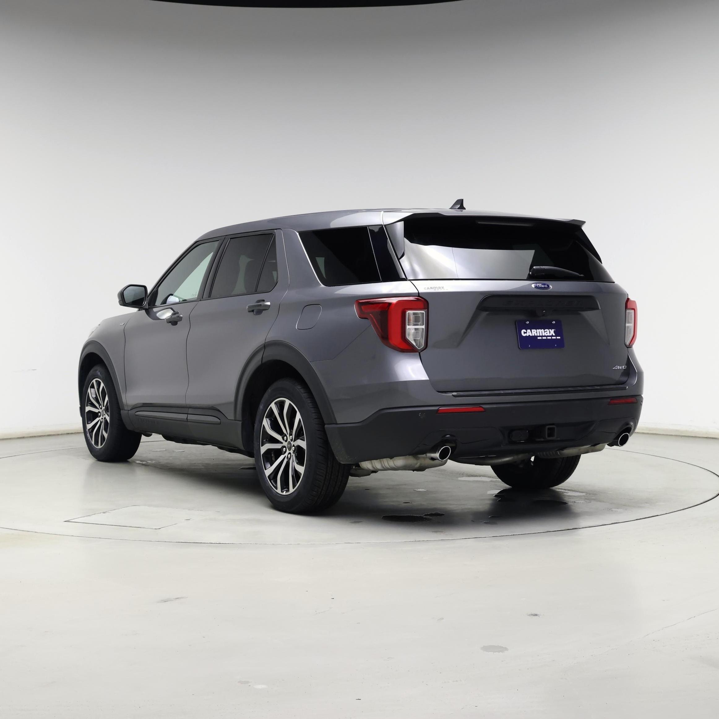 Thumbnail: 2022 Ford Explorer - 2