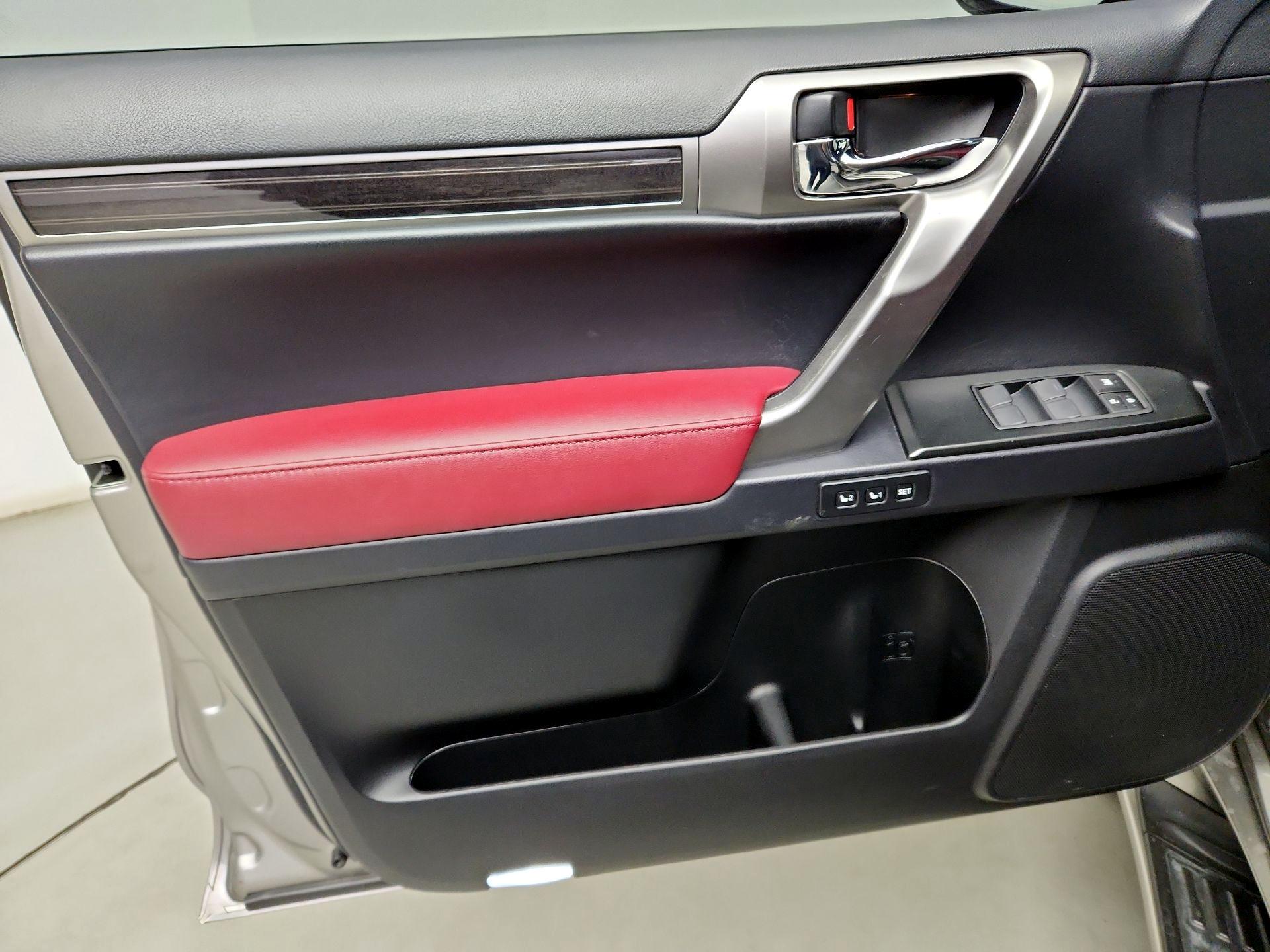 Thumbnail: 2022 Lexus GX - 12