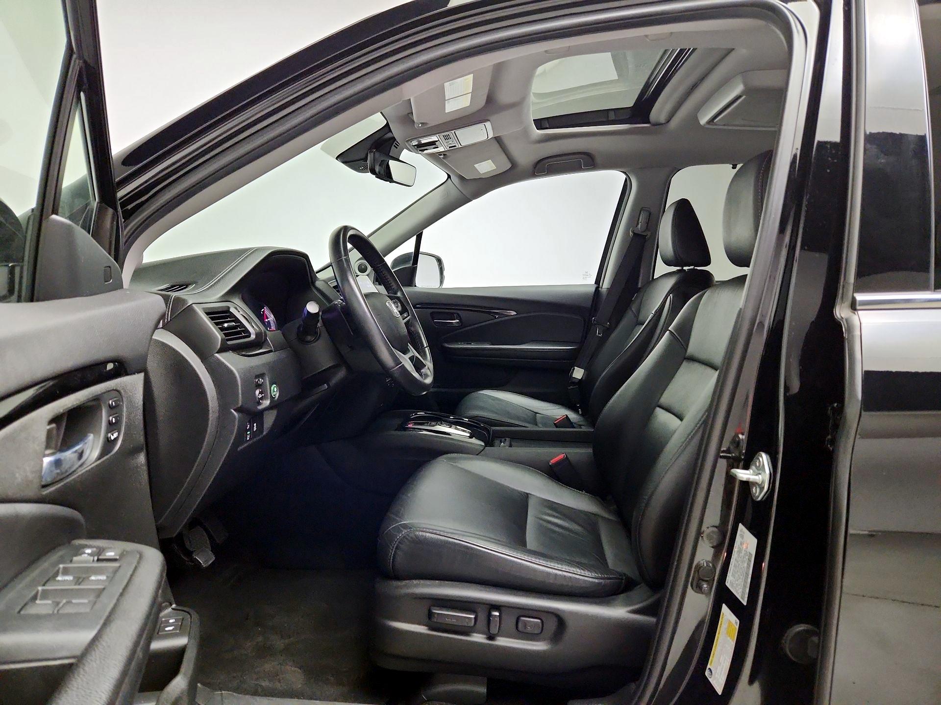 Thumbnail: 2021 Honda Pilot - 11