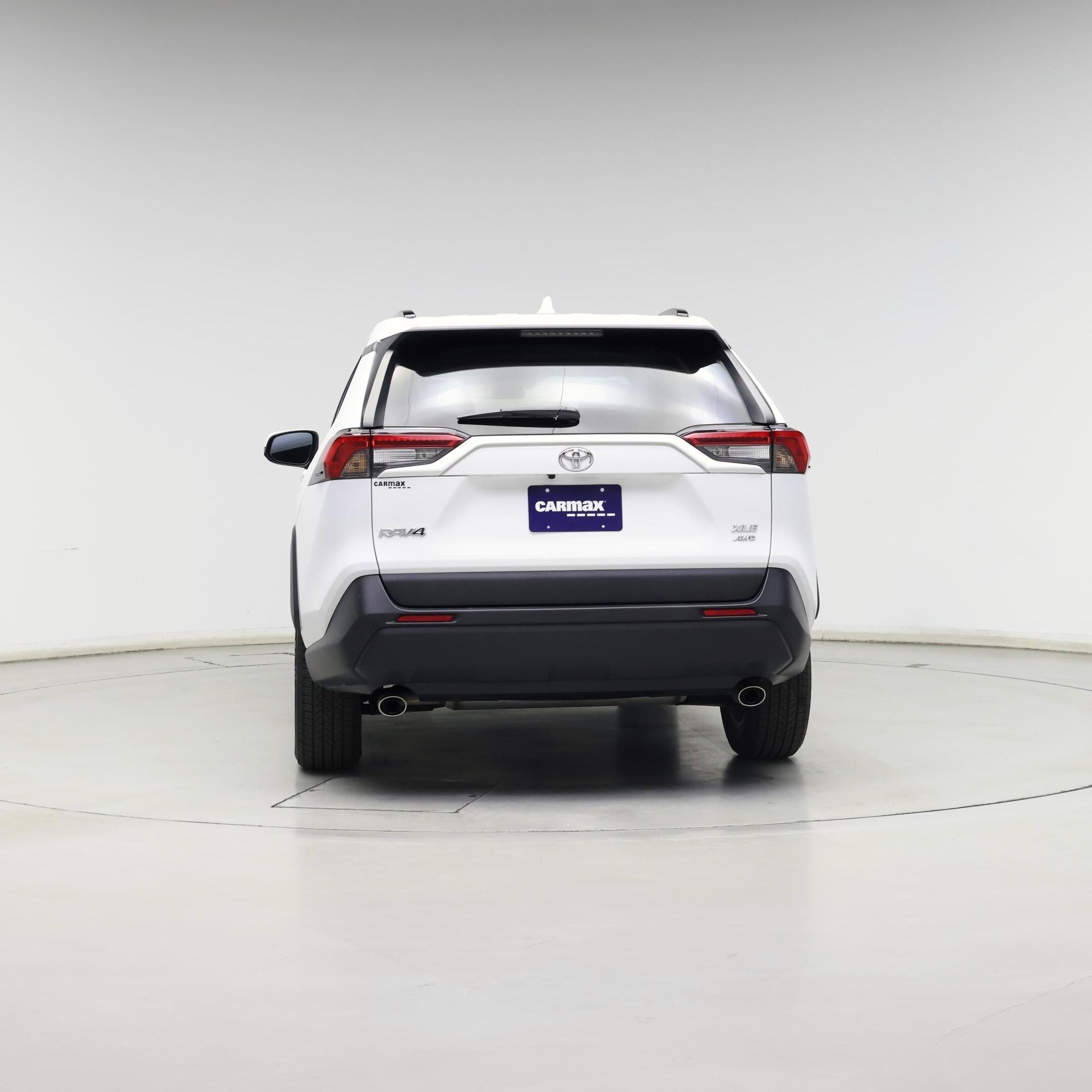 Thumbnail: 2021 Toyota RAV4 - 6