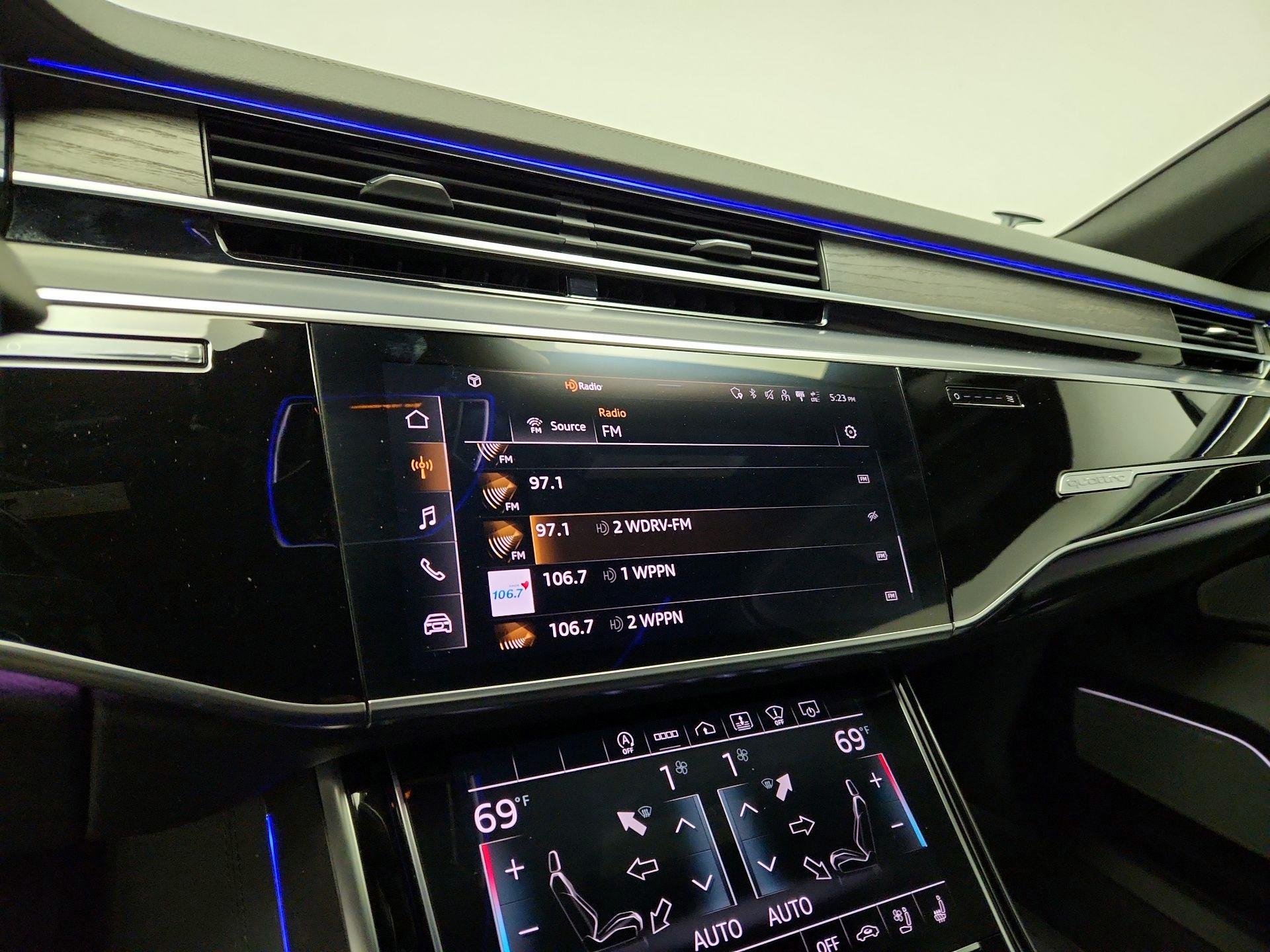 Thumbnail: 2021 Audi A8 - 16