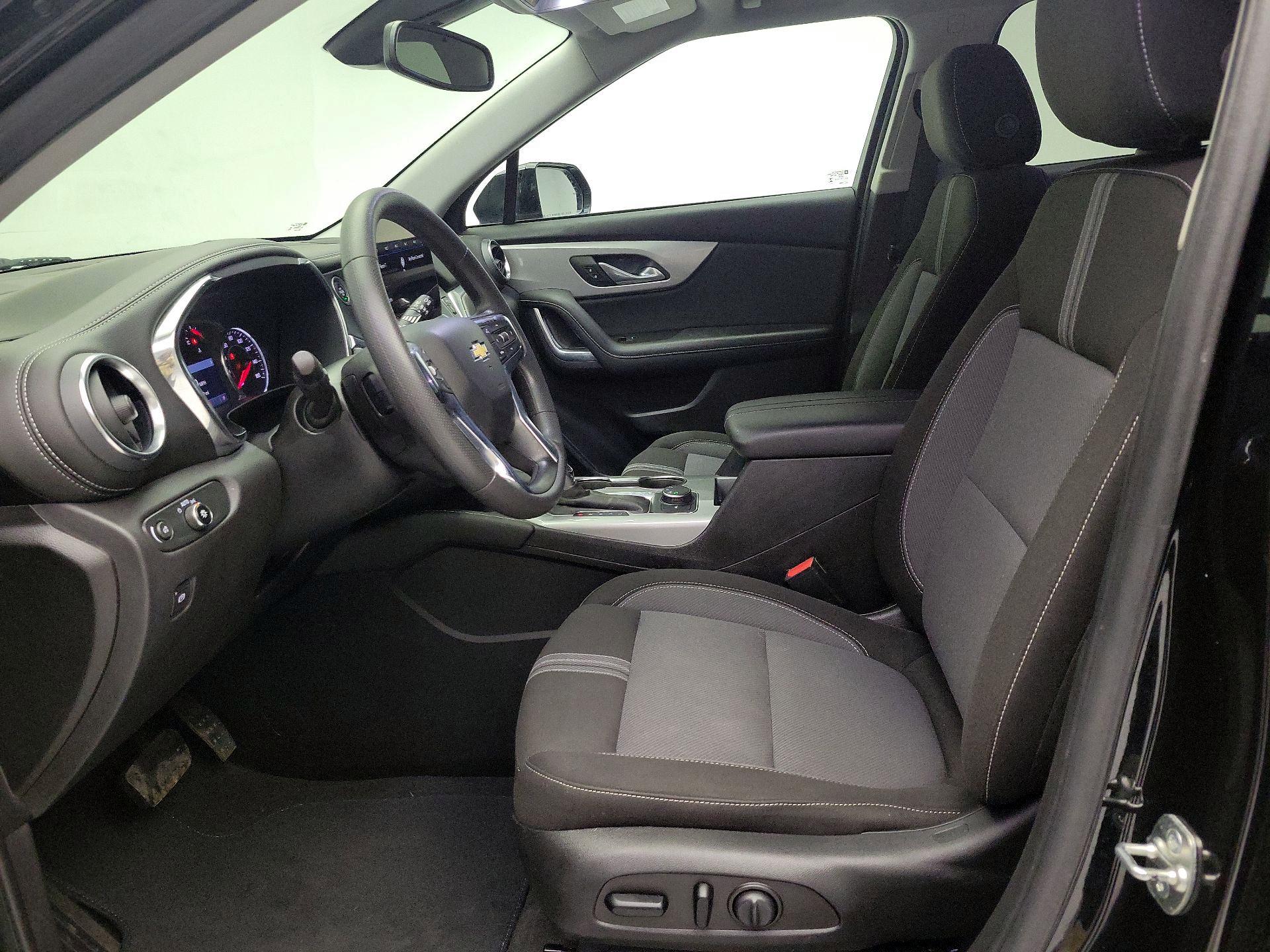 Thumbnail: 2023 Chevrolet Blazer - 11