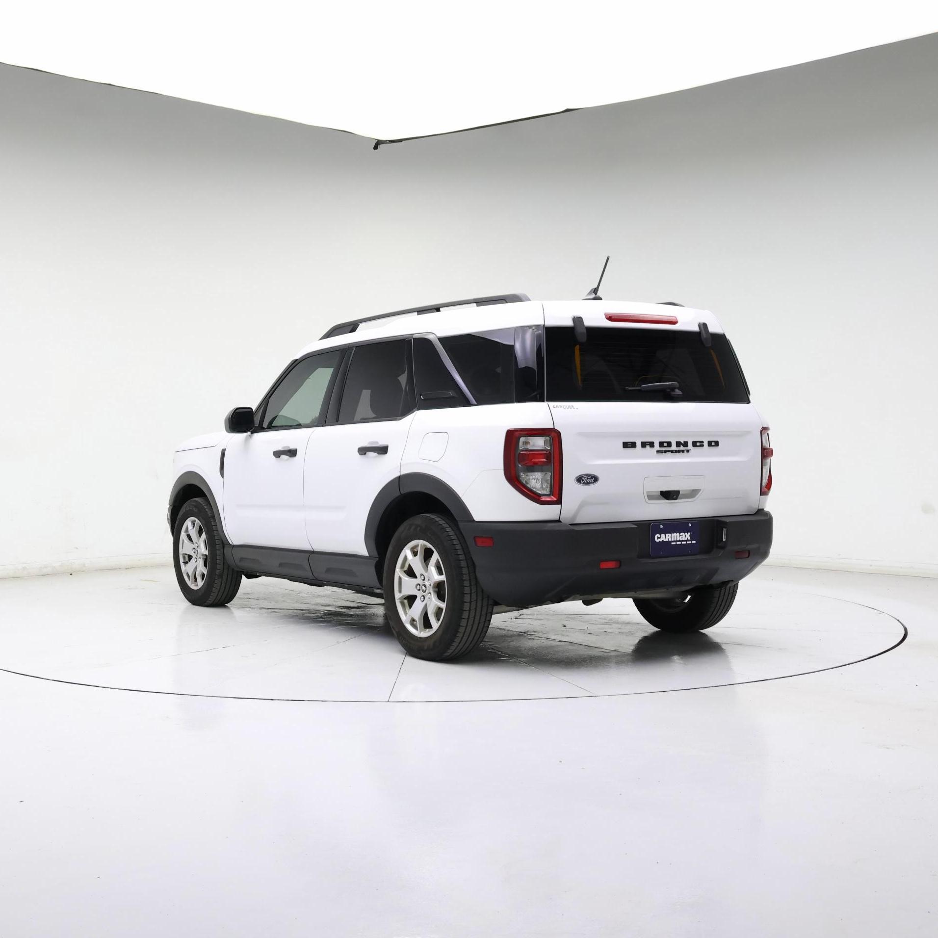 Thumbnail: 2021 Ford Bronco Sport - 2