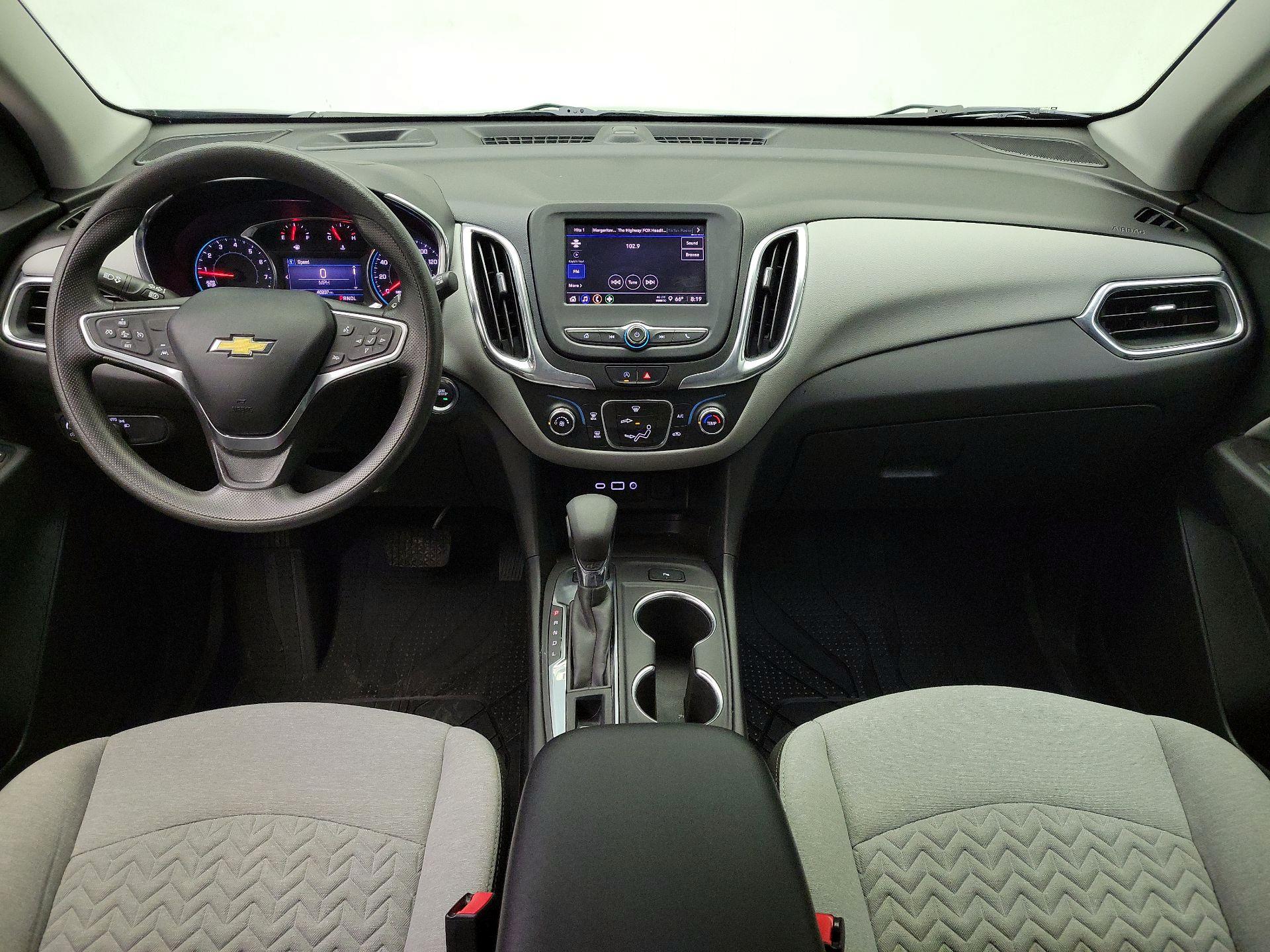 Thumbnail: 2022 Chevrolet Equinox - 9