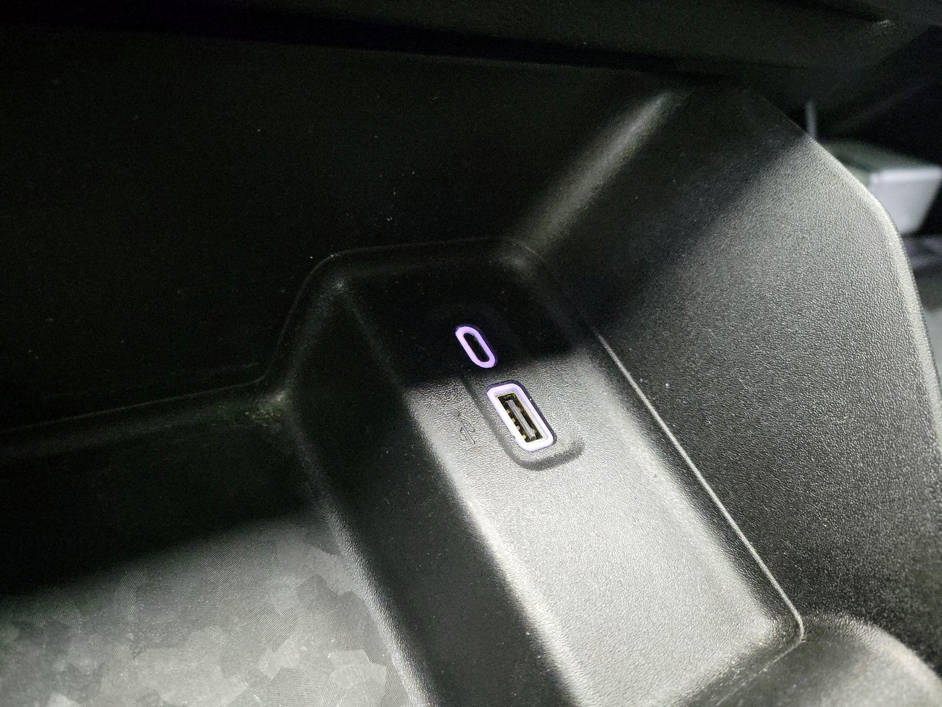 Thumbnail: 2023 Chevrolet Colorado - 18