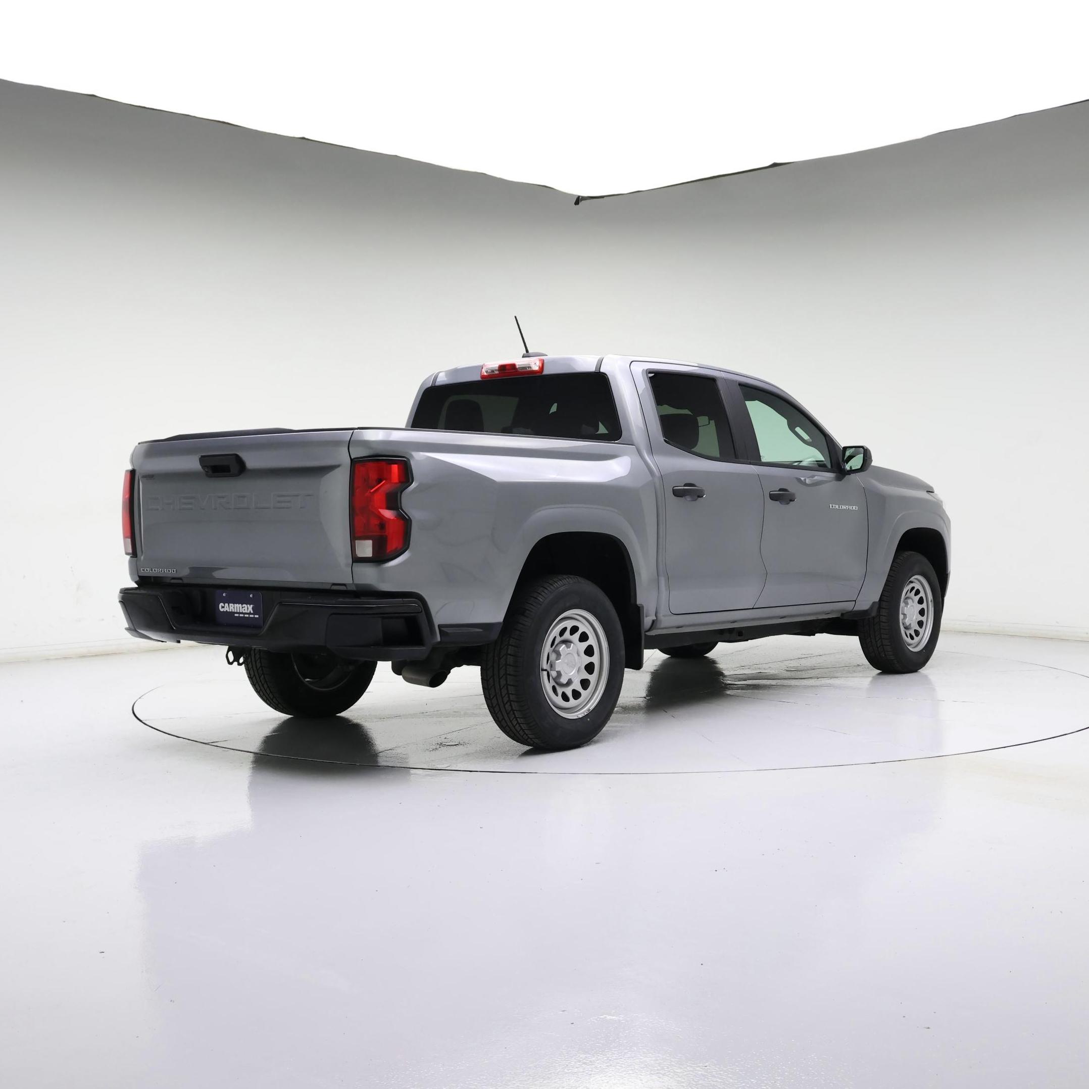 Thumbnail: 2023 Chevrolet Colorado - 8