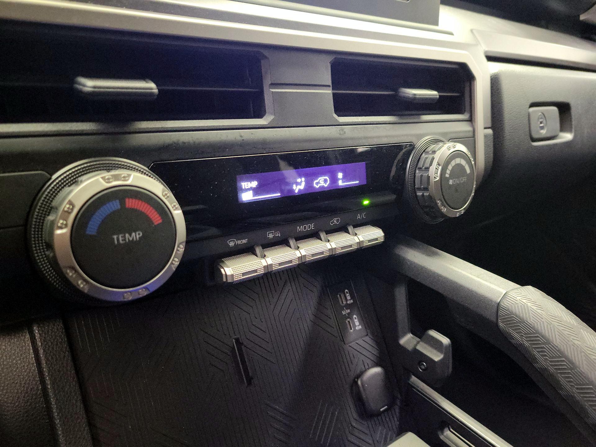 Thumbnail: 2025 Toyota 4Runner - 15