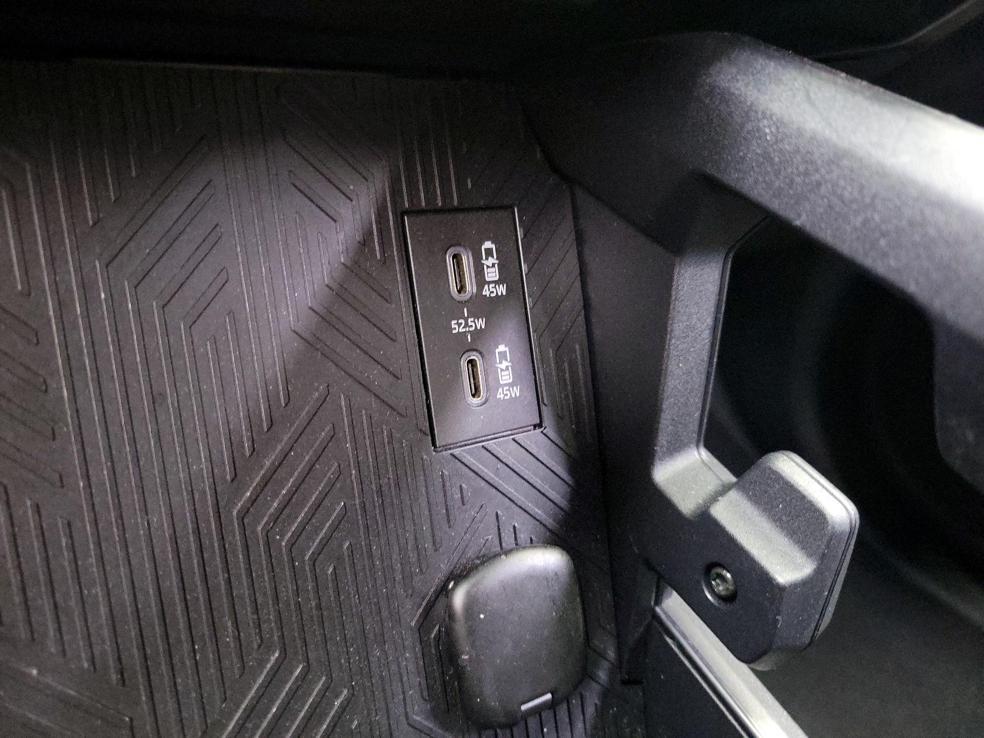 Thumbnail: 2025 Toyota 4Runner - 17