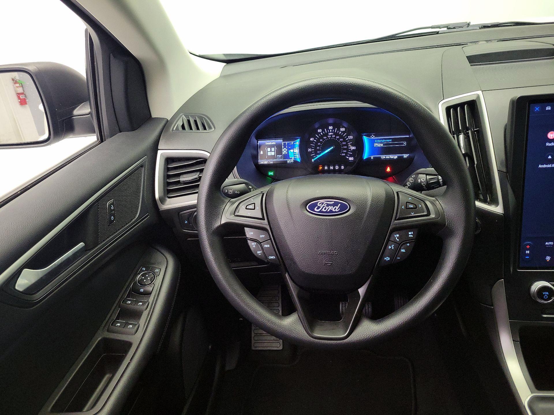 Thumbnail: 2022 Ford Edge - 10