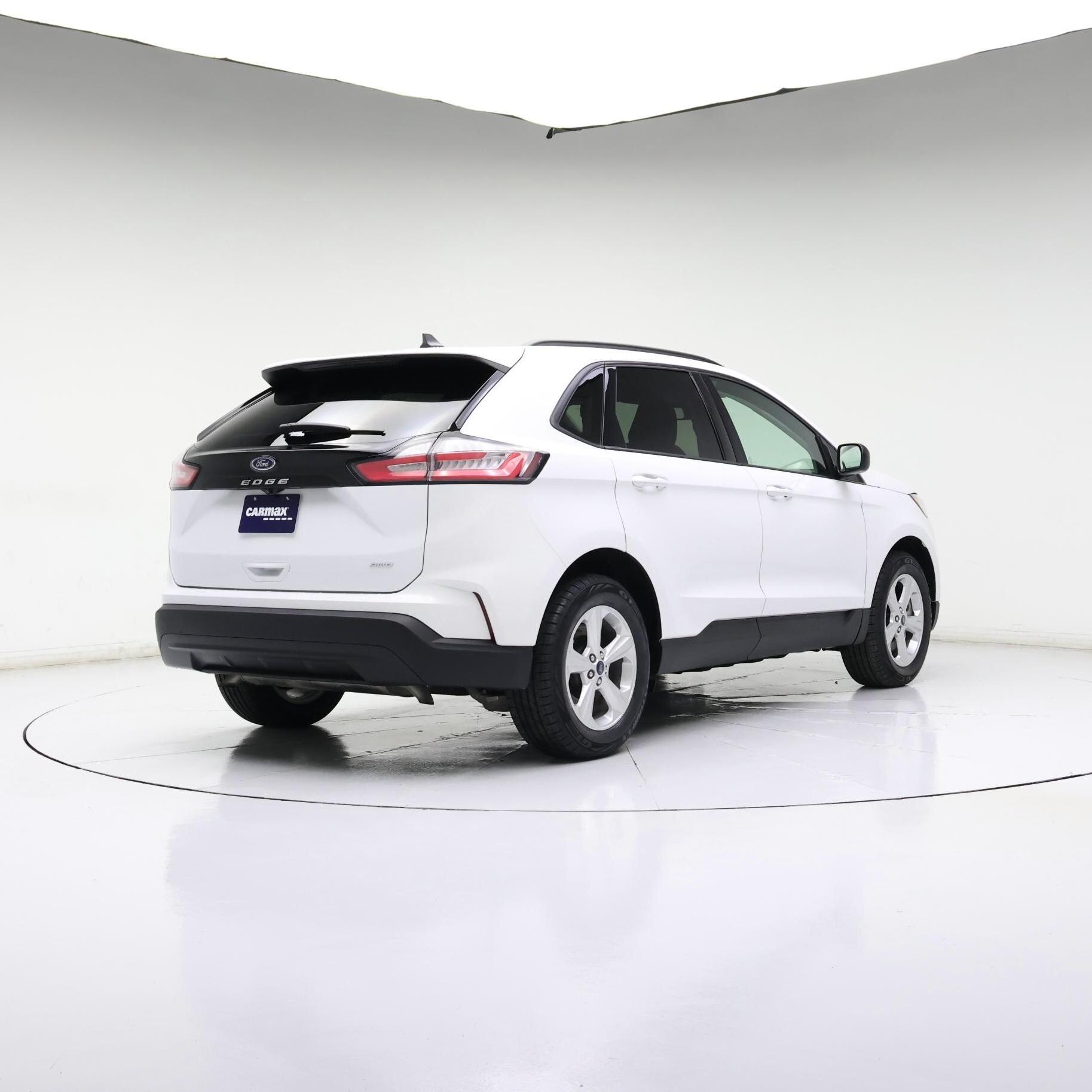 Thumbnail: 2022 Ford Edge - 8