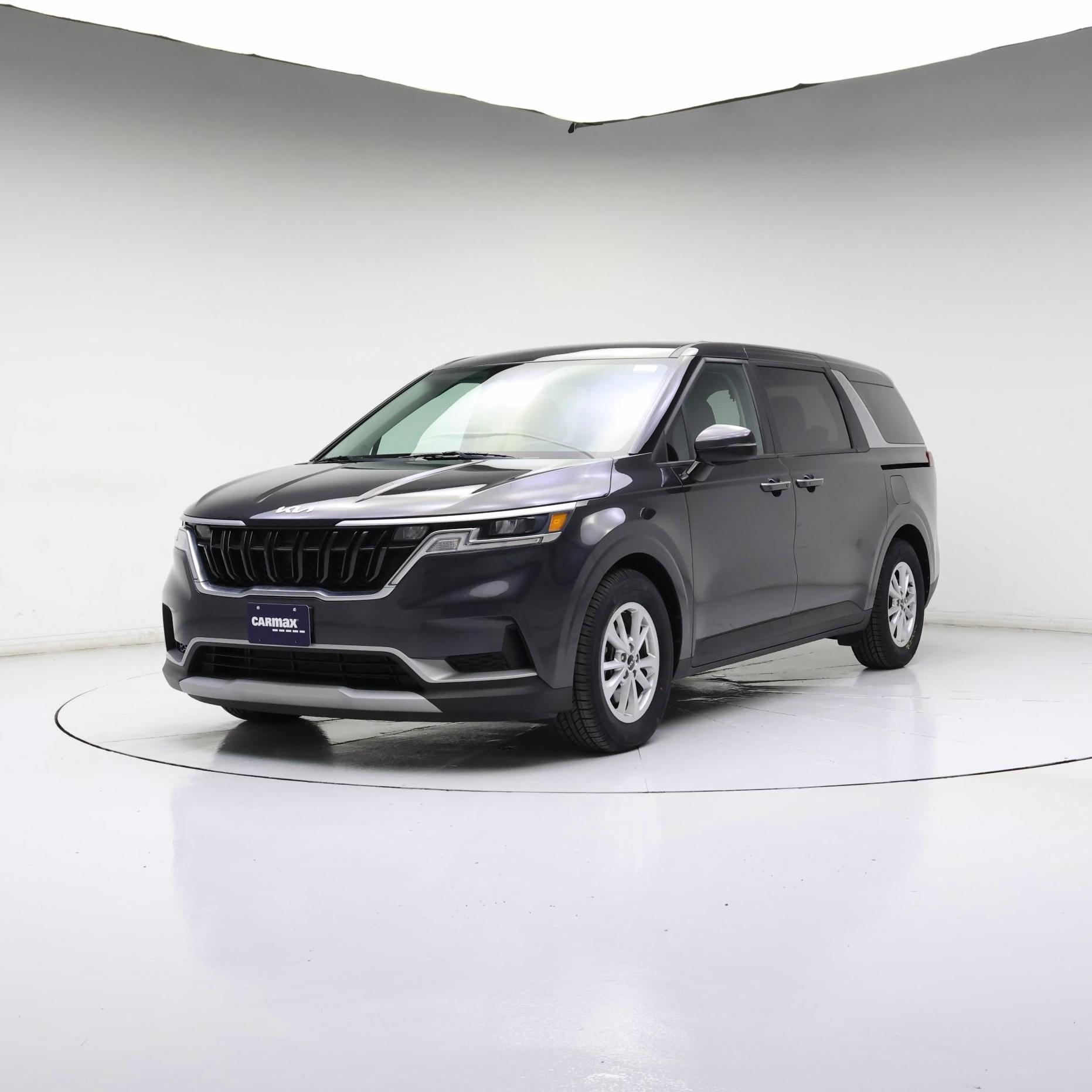 Thumbnail: 2022 Kia Carnival - 4