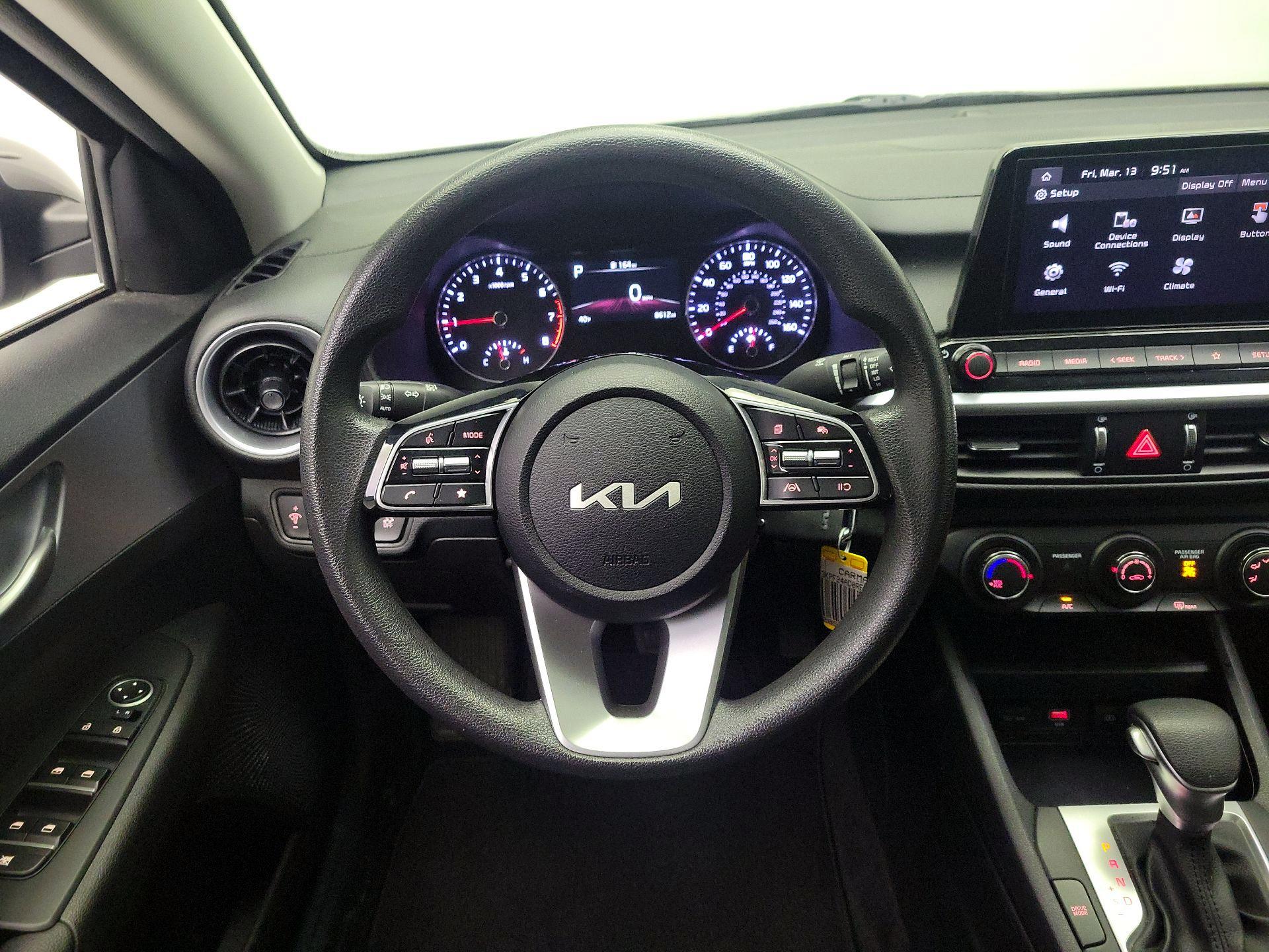 Thumbnail: 2024 Kia Forte - 10