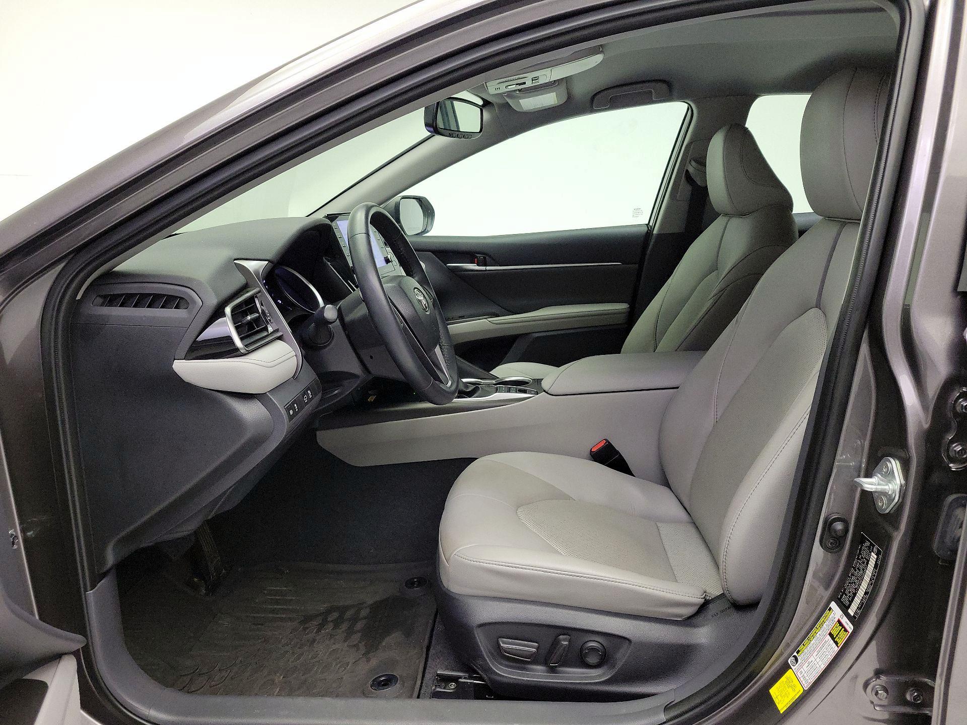 Thumbnail: 2023 Toyota Camry - 11