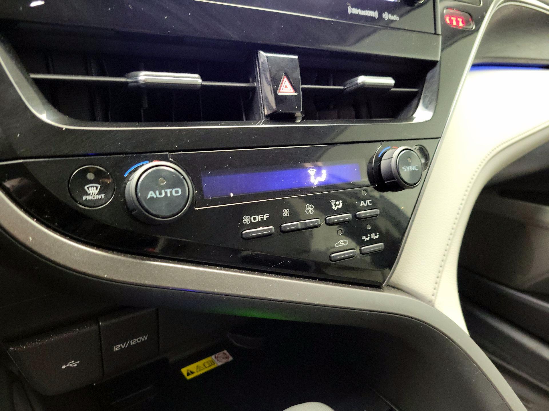 Thumbnail: 2023 Toyota Camry - 15