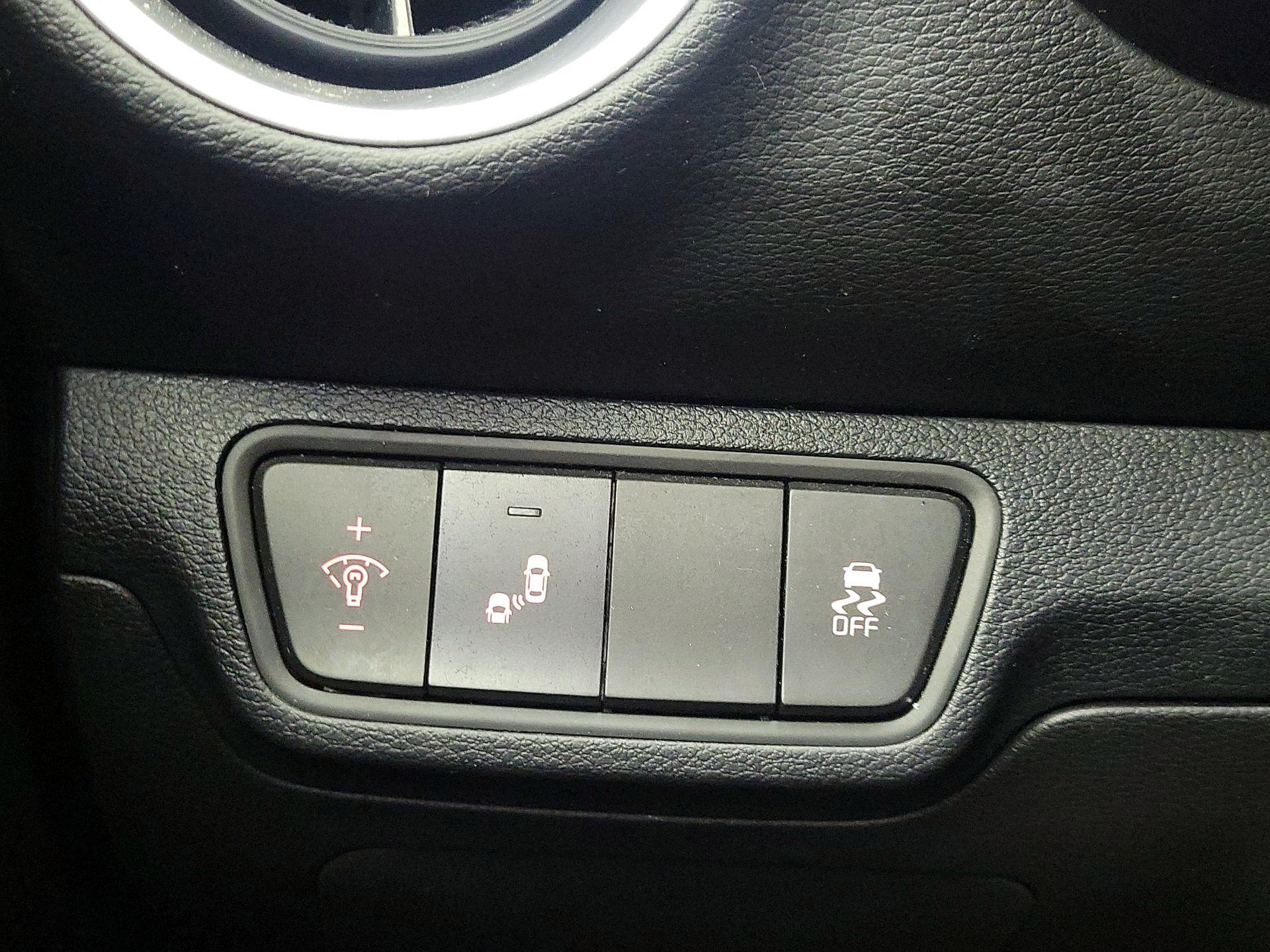 Thumbnail: 2024 Kia Forte - 13