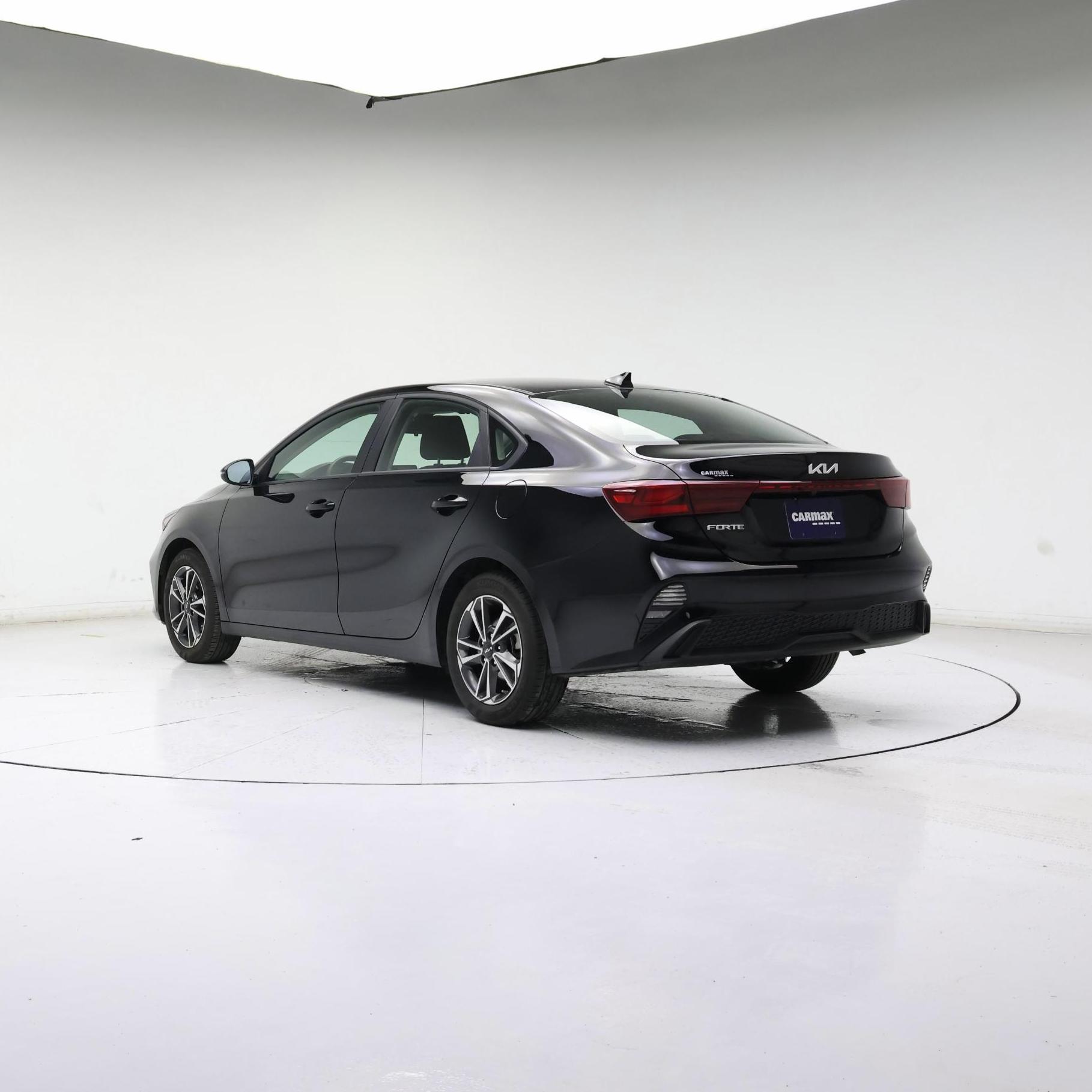 Thumbnail: 2024 Kia Forte - 2